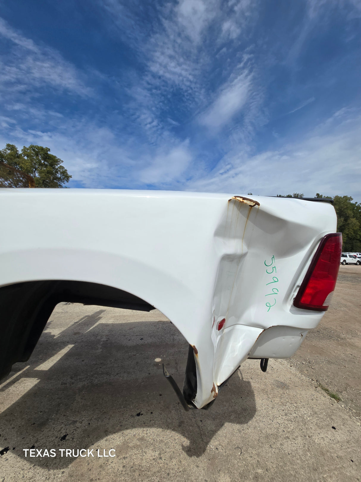 2009-2018 Dodge Ram 3500 4500 4th Gen 8' Dually Truck Passenger Side Bedside - White