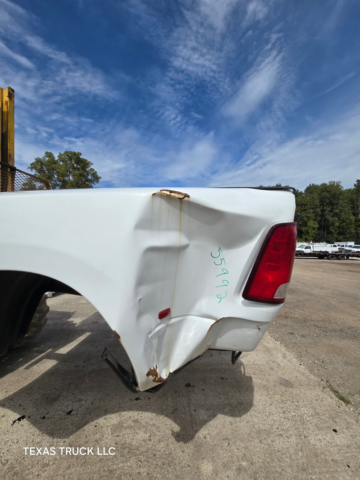 2009-2018 Dodge Ram 3500 4500 4th Gen 8' Dually Truck Passenger Side Bedside - White
