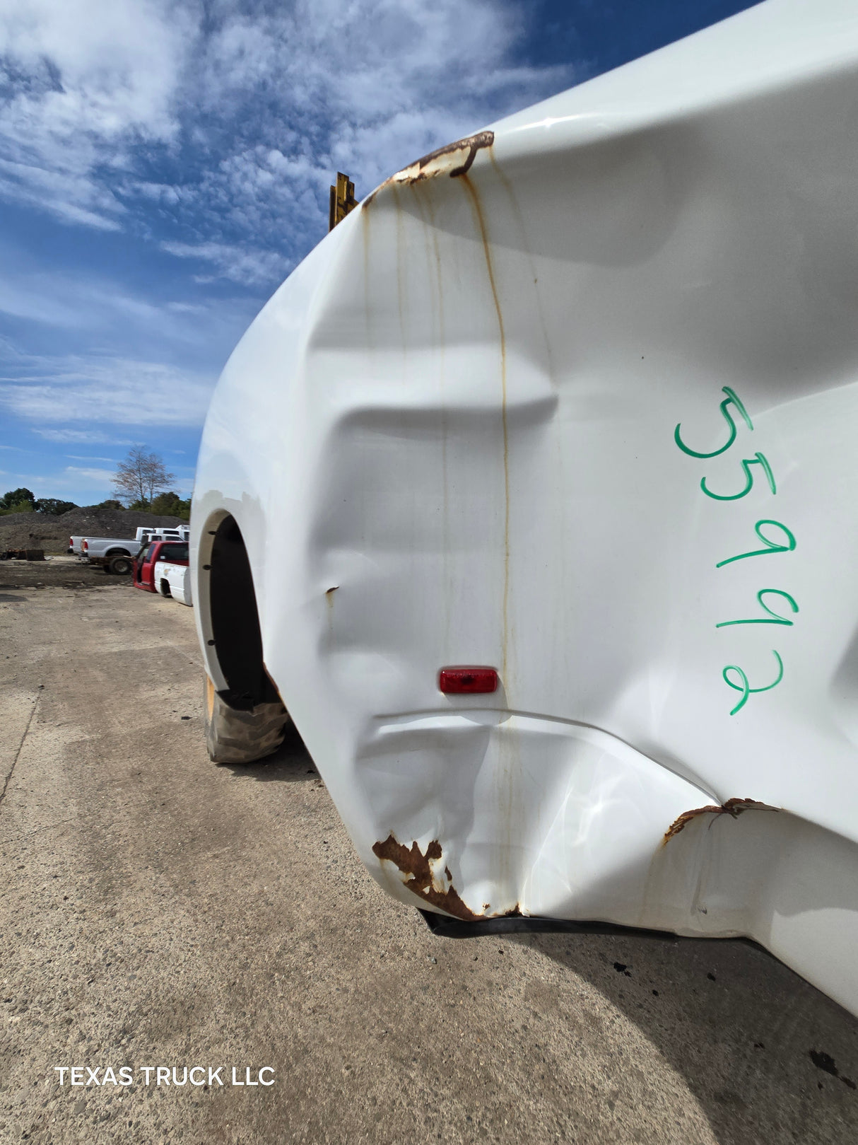 2009-2018 Dodge Ram 3500 4500 4th Gen 8' Dually Truck Passenger Side Bedside - White