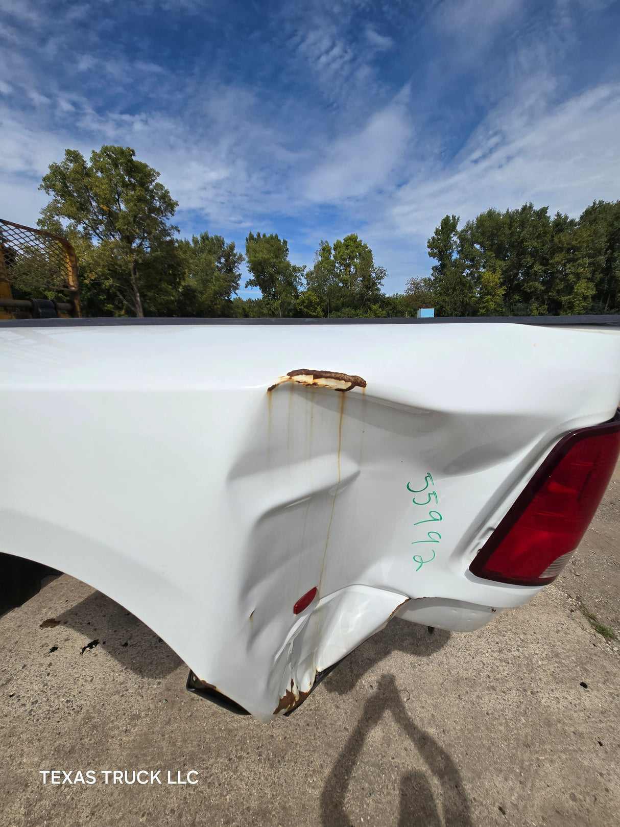 2009-2018 Dodge Ram 3500 4500 4th Gen 8' Dually Truck Passenger Side Bedside - White