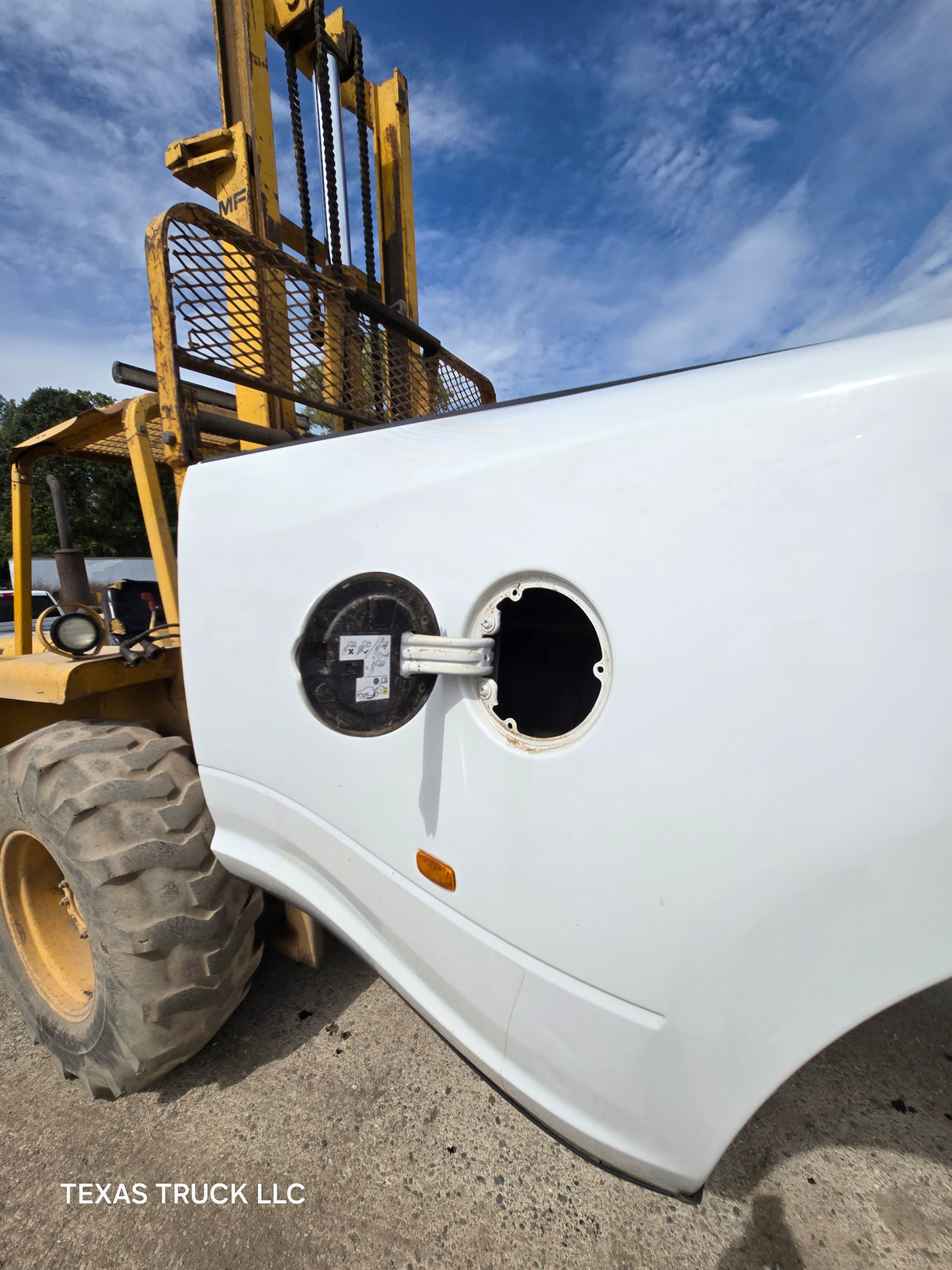 2009-2018 Dodge Ram 3500 4500 4th Gen 8' Dually Truck Passenger Side Bedside - White