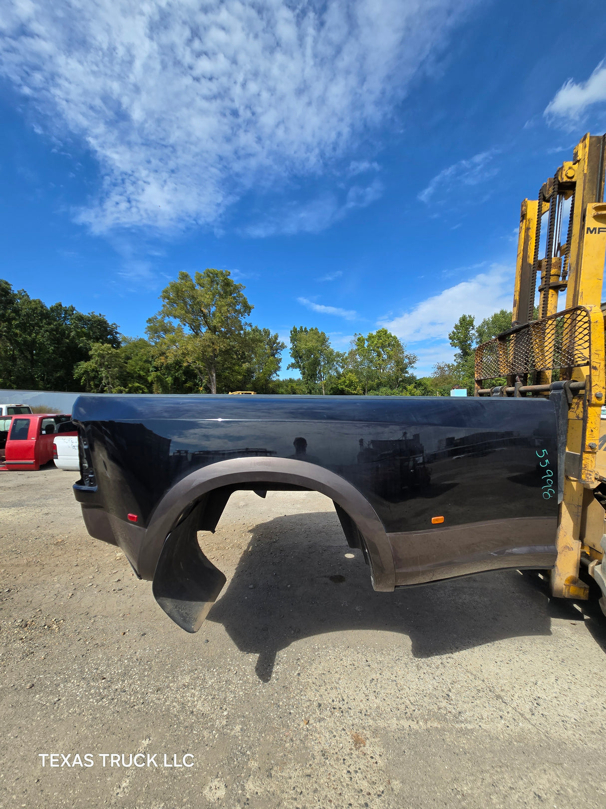 2009-2018 Dodge Ram 3500 4500 4th Gen Dually 8' Truck Truck Bed - Black & Brown