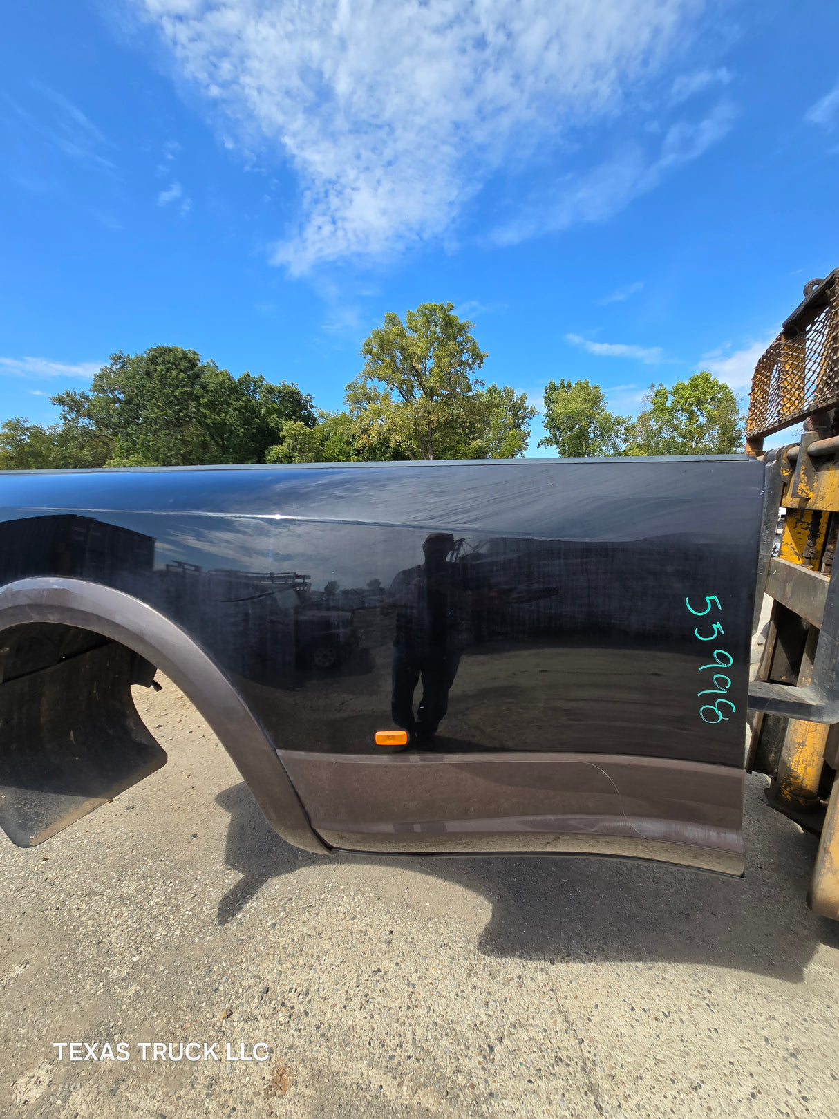 2009-2018 Dodge Ram 3500 4500 4th Gen Dually 8' Truck Truck Bed - Black & Brown