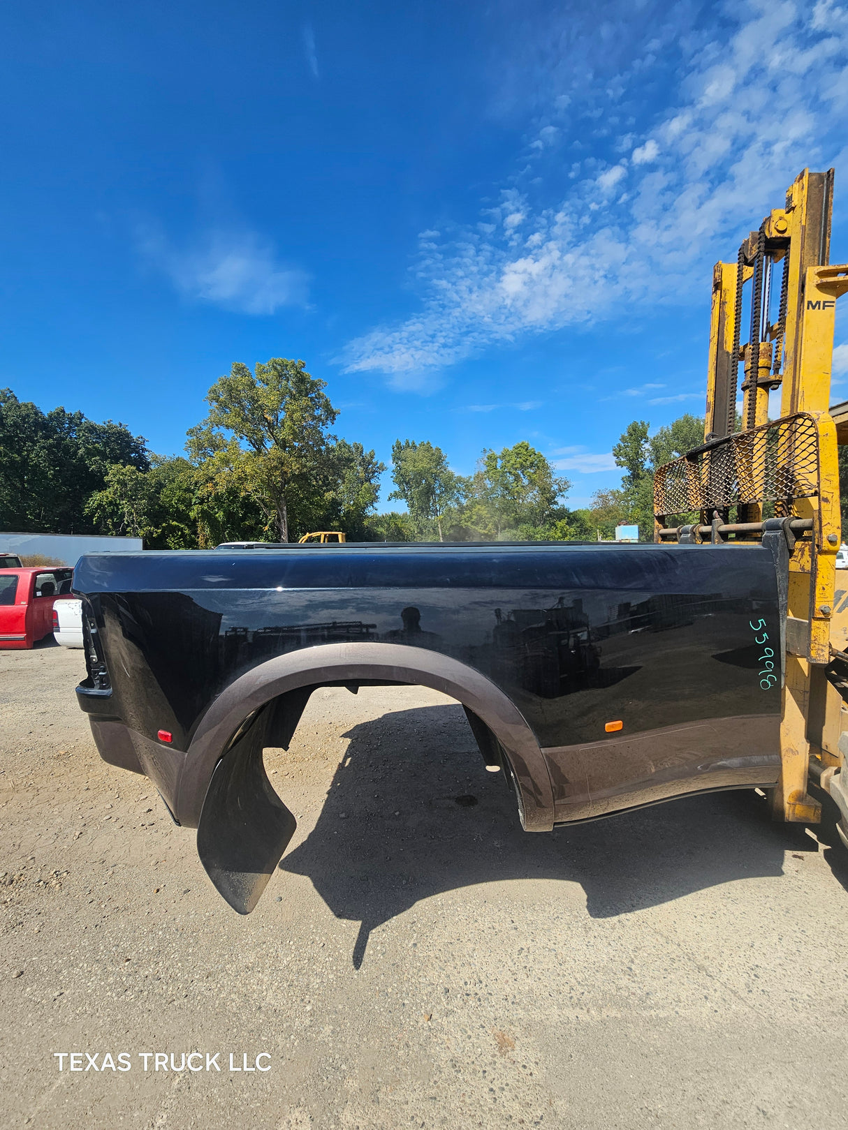 2009-2018 Dodge Ram 3500 4500 4th Gen Dually 8' Truck Truck Bed - Black & Brown