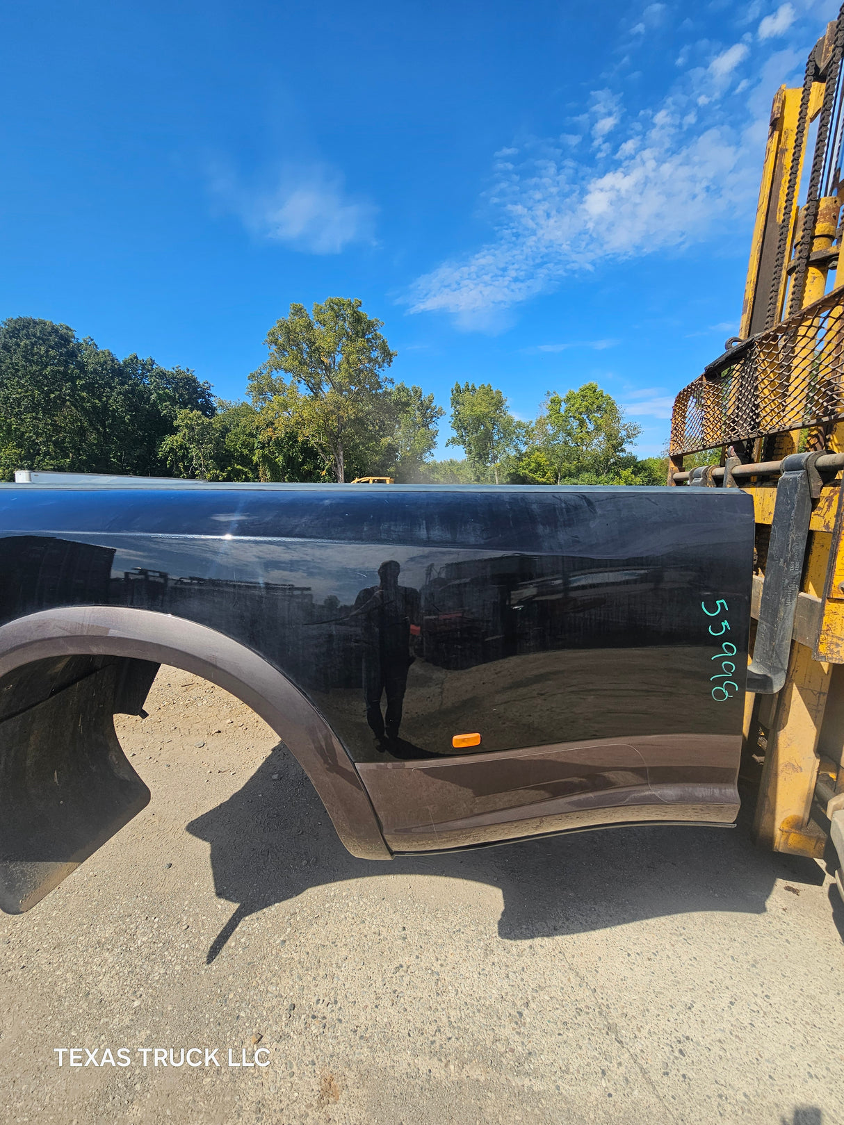 2009-2018 Dodge Ram 3500 4500 4th Gen Dually 8' Truck Truck Bed - Black & Brown