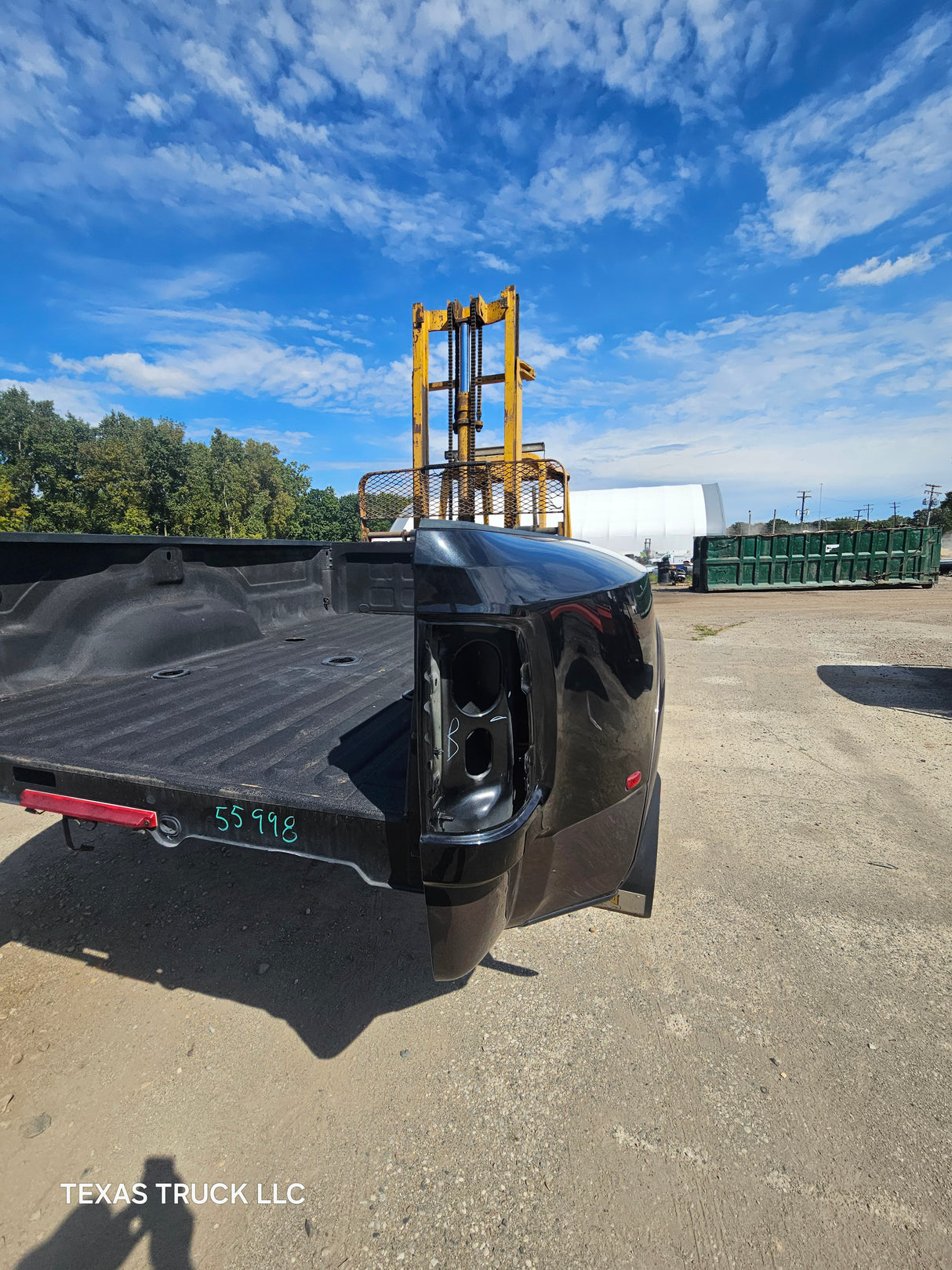 2009-2018 Dodge Ram 3500 4500 4th Gen Dually 8' Truck Truck Bed - Black & Brown