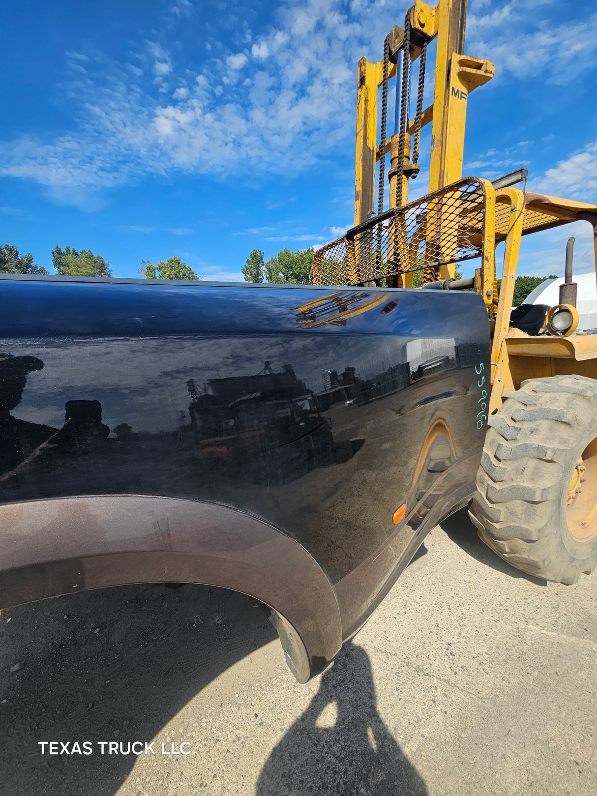 2009-2018 Dodge Ram 3500 4500 4th Gen Dually 8' Truck Truck Bed - Black & Brown