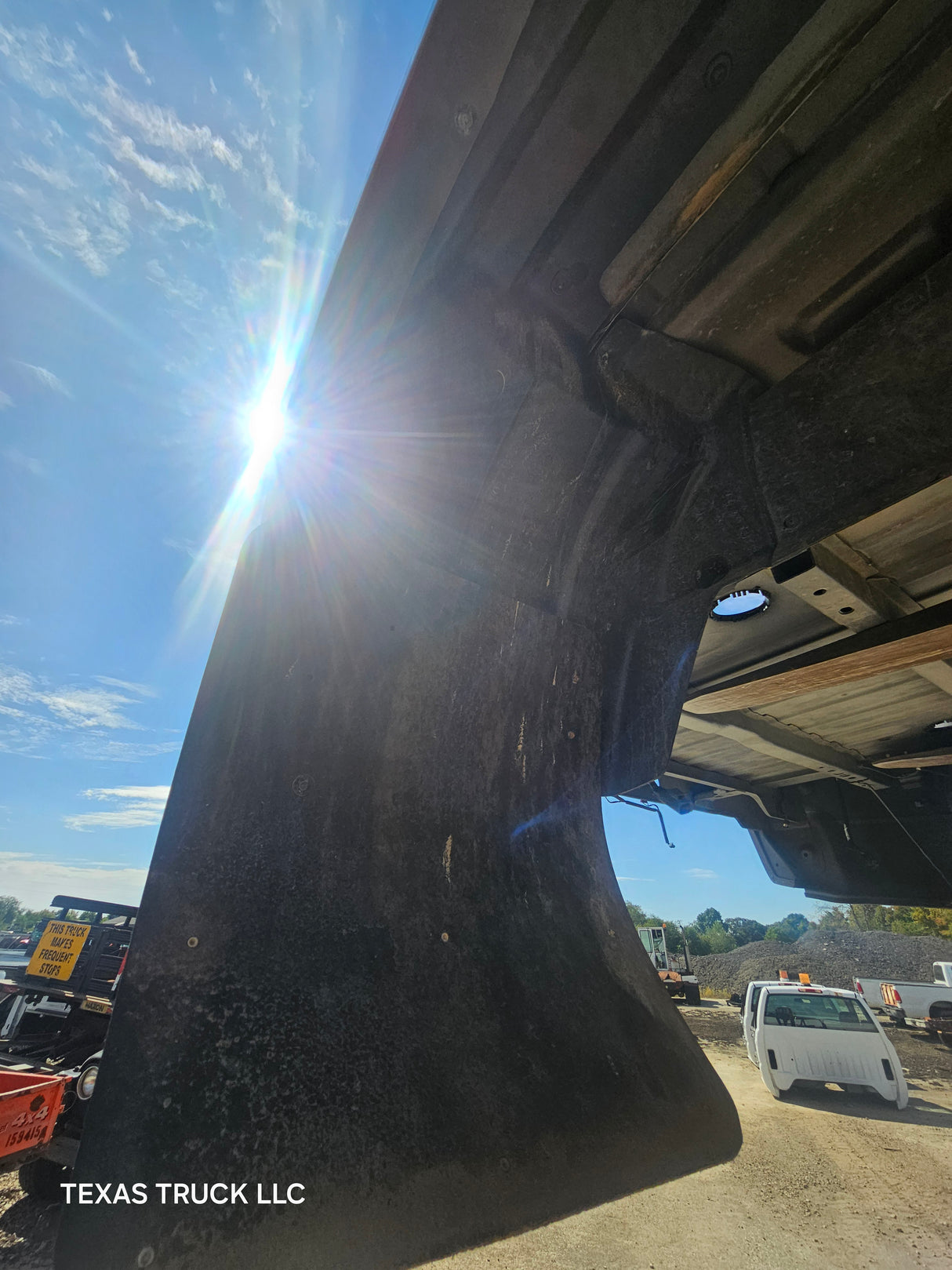 2009-2018 Dodge Ram 3500 4500 4th Gen Dually 8' Truck Truck Bed - Black & Brown