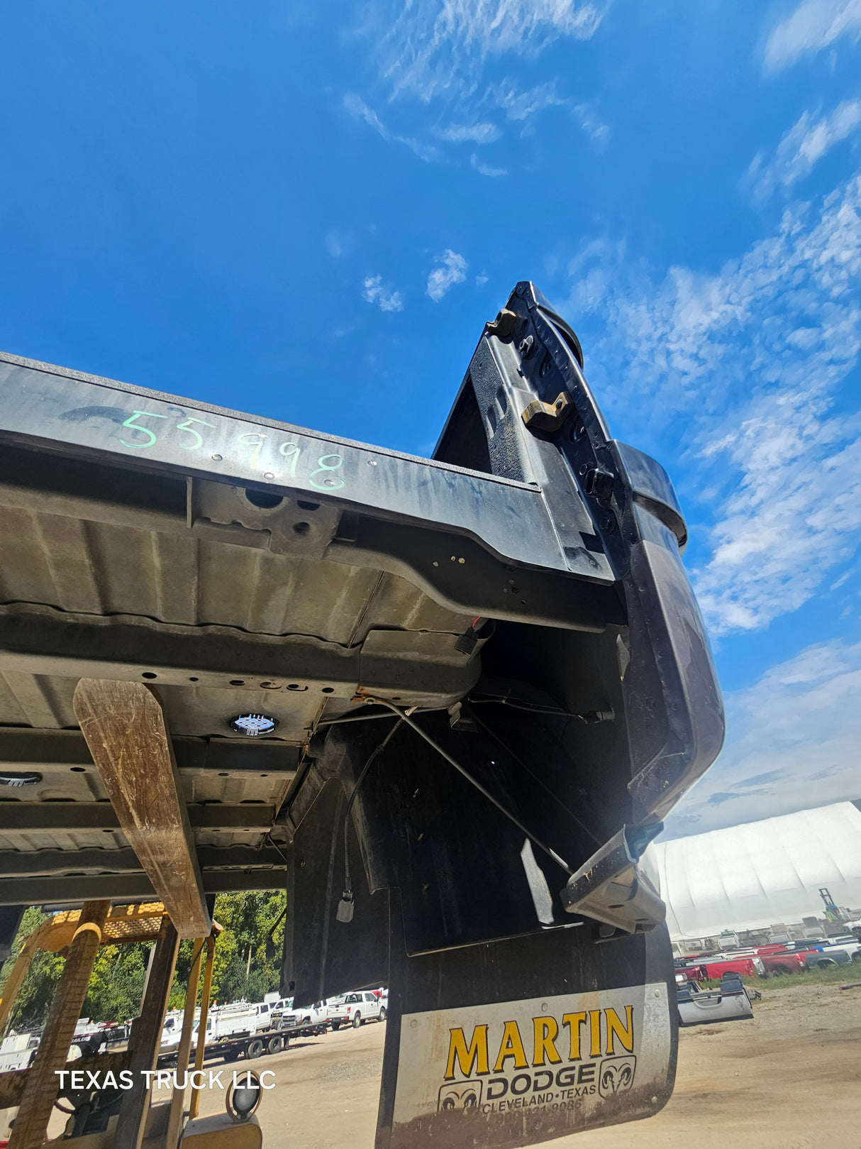 2009-2018 Dodge Ram 3500 4500 4th Gen Dually 8' Truck Truck Bed - Black & Brown