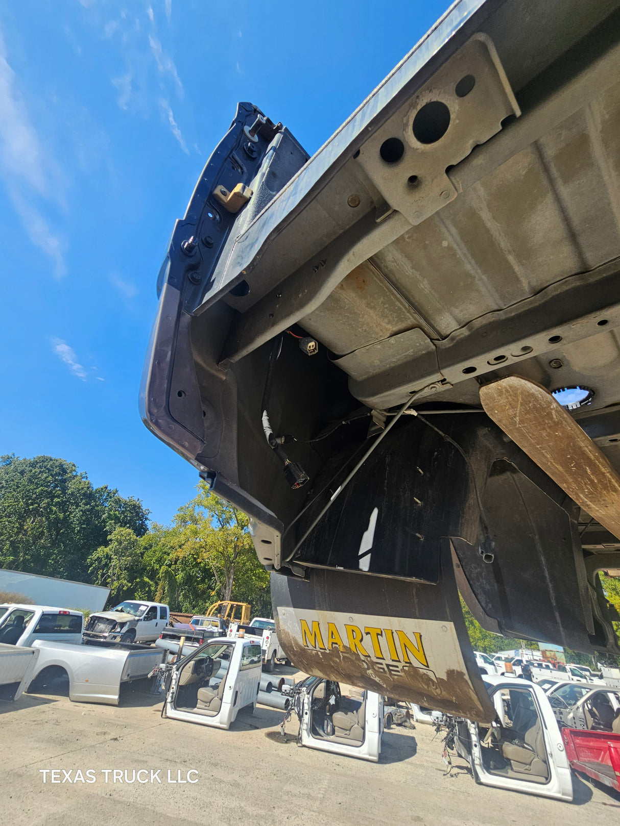 2009-2018 Dodge Ram 3500 4500 4th Gen Dually 8' Truck Truck Bed - Black & Brown