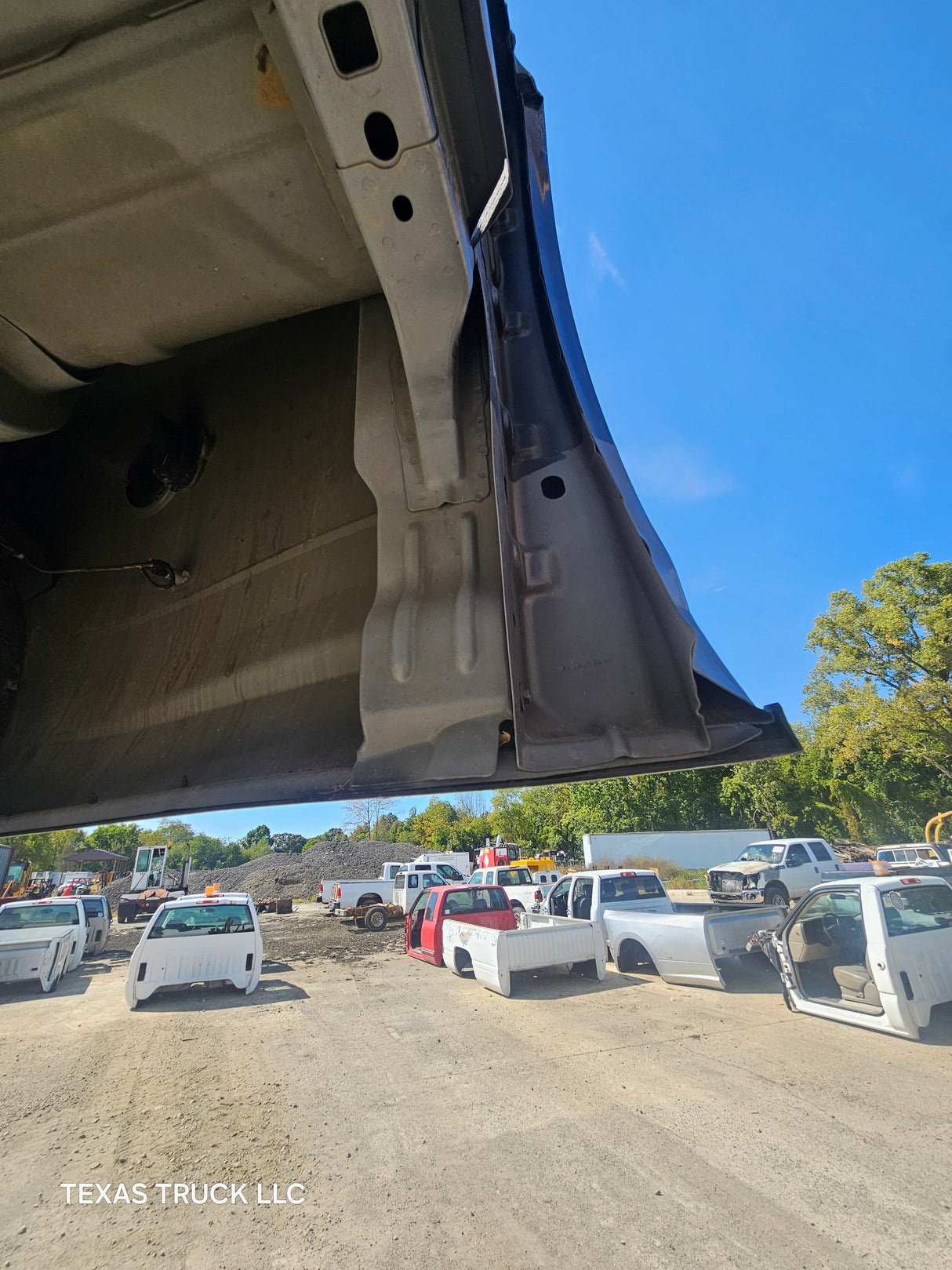 2009-2018 Dodge Ram 3500 4500 4th Gen Dually 8' Truck Truck Bed - Black & Brown