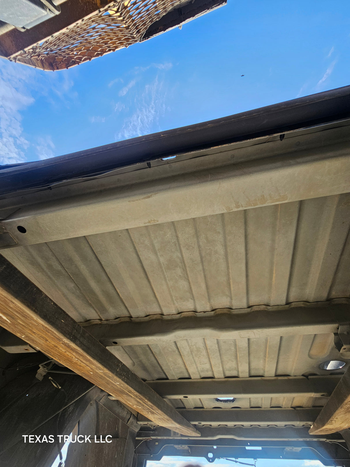 2009-2018 Dodge Ram 3500 4500 4th Gen Dually 8' Truck Truck Bed - Black & Brown