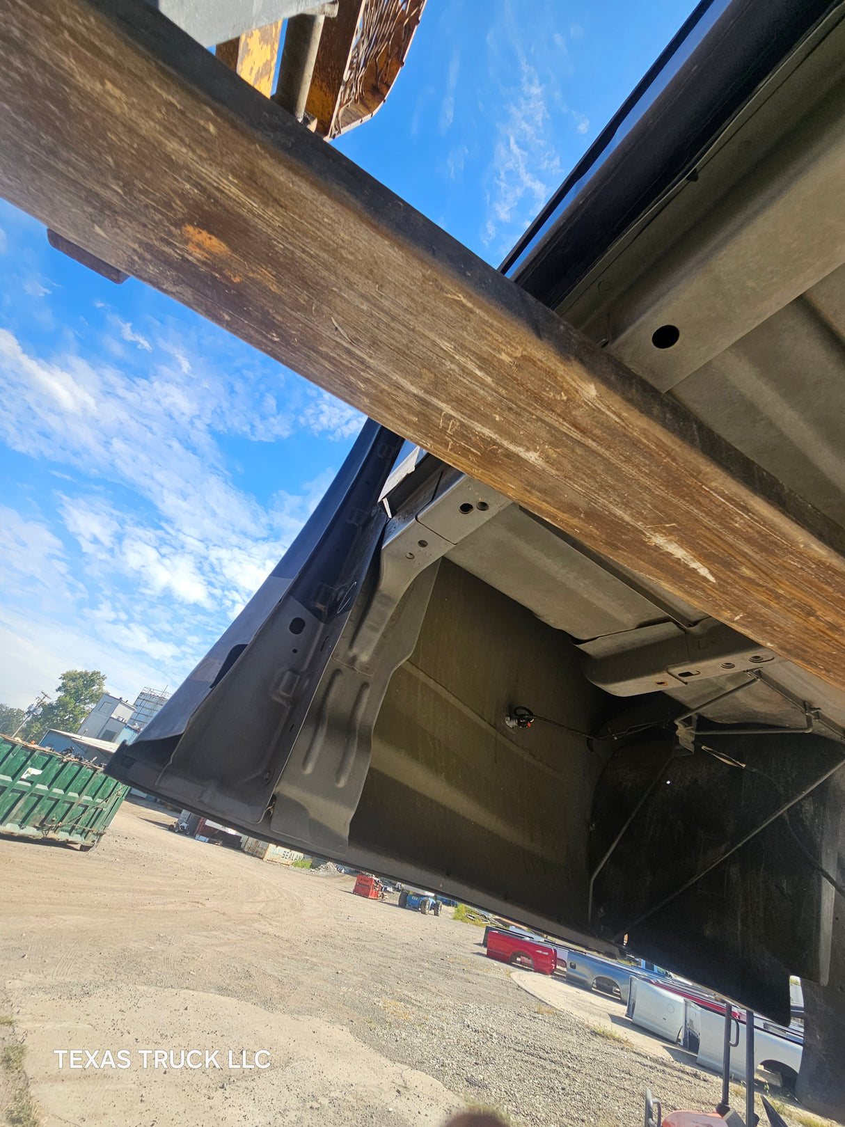 2009-2018 Dodge Ram 3500 4500 4th Gen Dually 8' Truck Truck Bed - Black & Brown