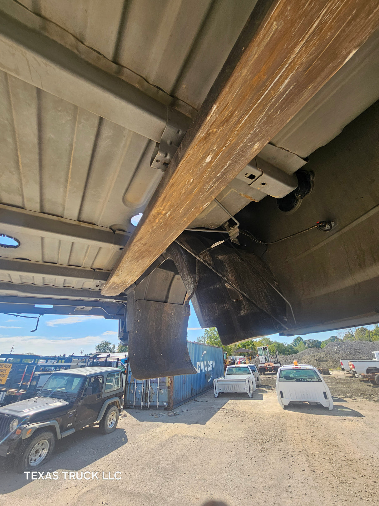 2009-2018 Dodge Ram 3500 4500 4th Gen Dually 8' Truck Truck Bed - Black & Brown