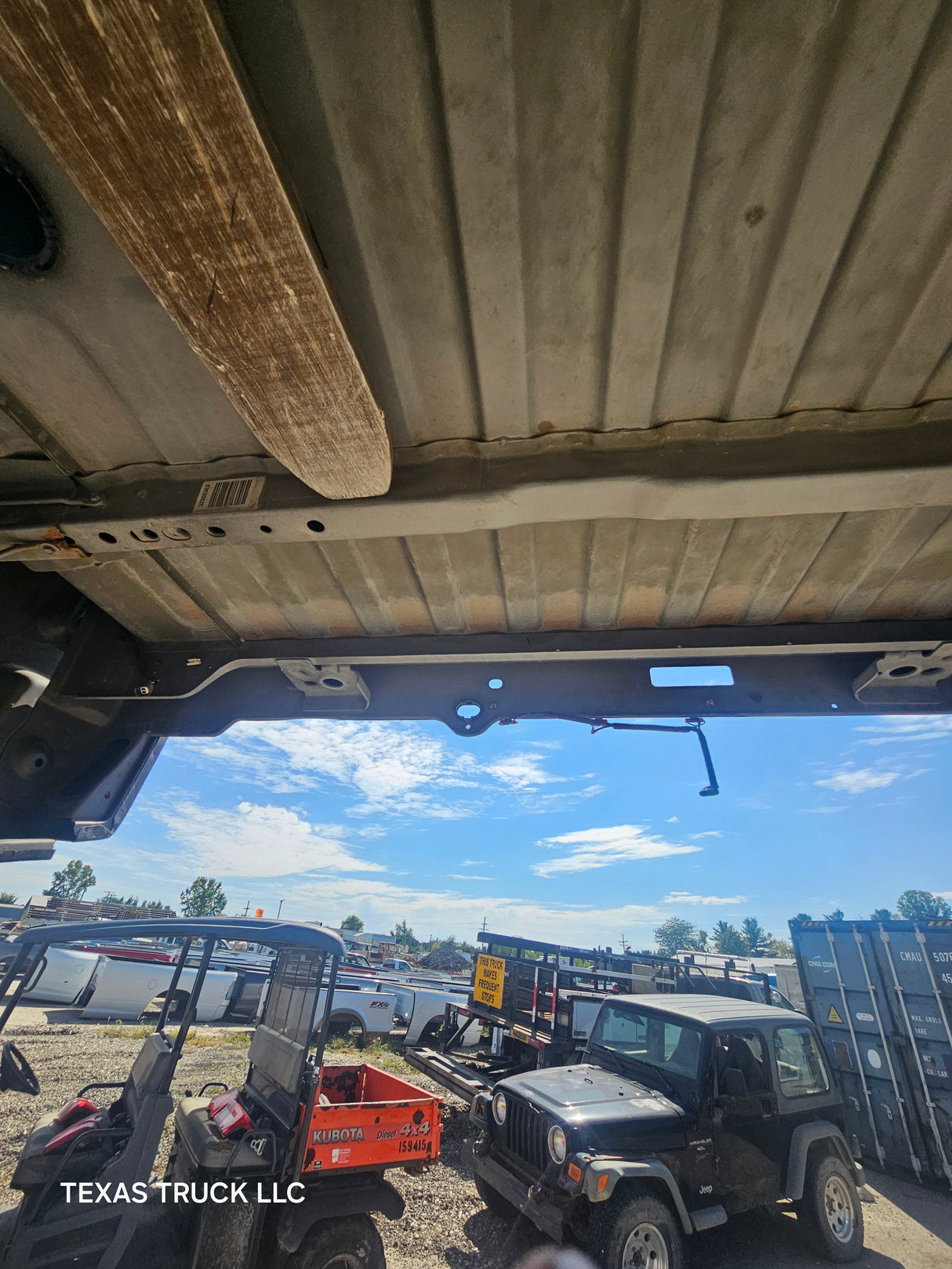 2009-2018 Dodge Ram 3500 4500 4th Gen Dually 8' Truck Truck Bed - Black & Brown