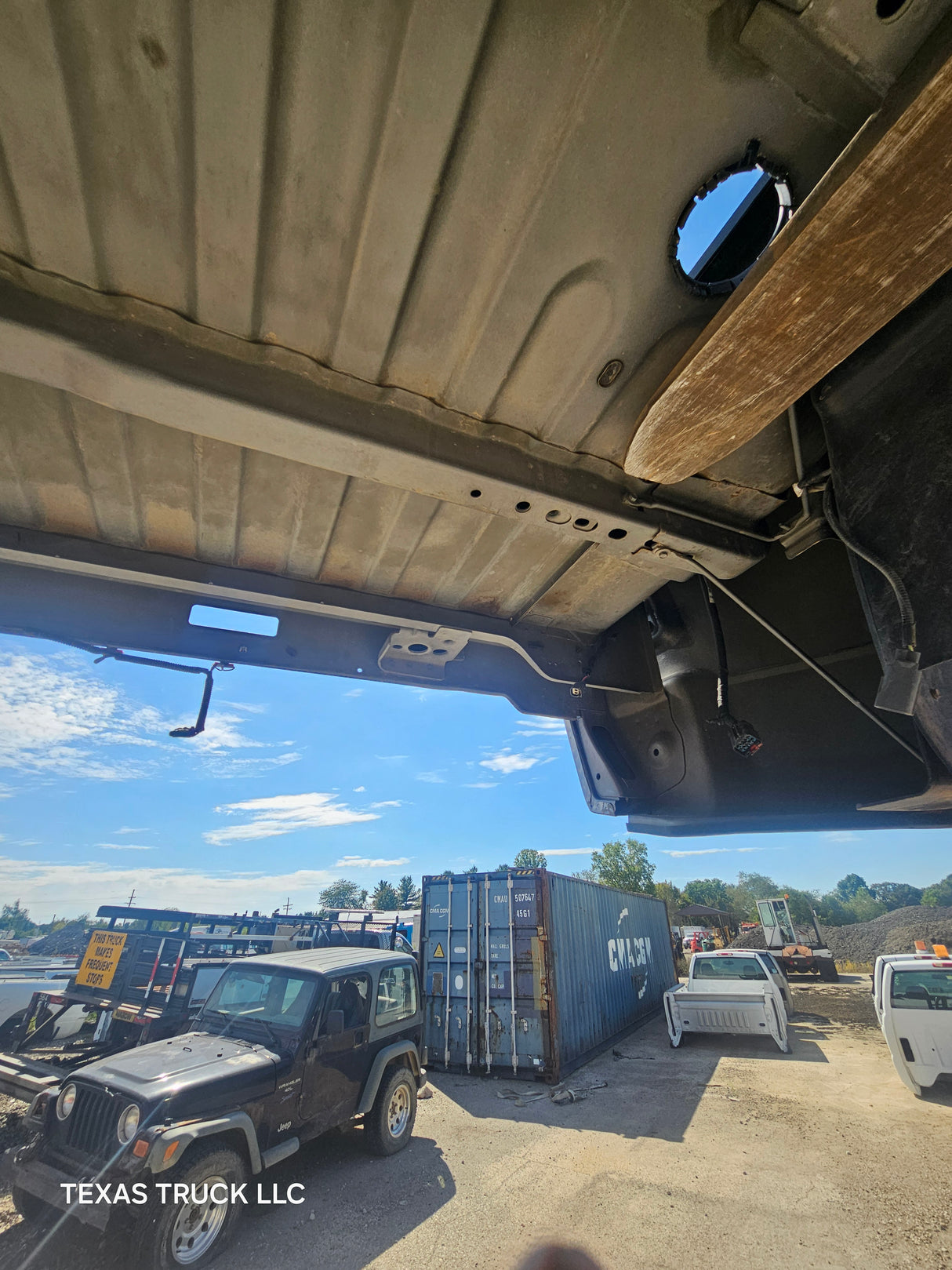 2009-2018 Dodge Ram 3500 4500 4th Gen Dually 8' Truck Truck Bed - Black & Brown