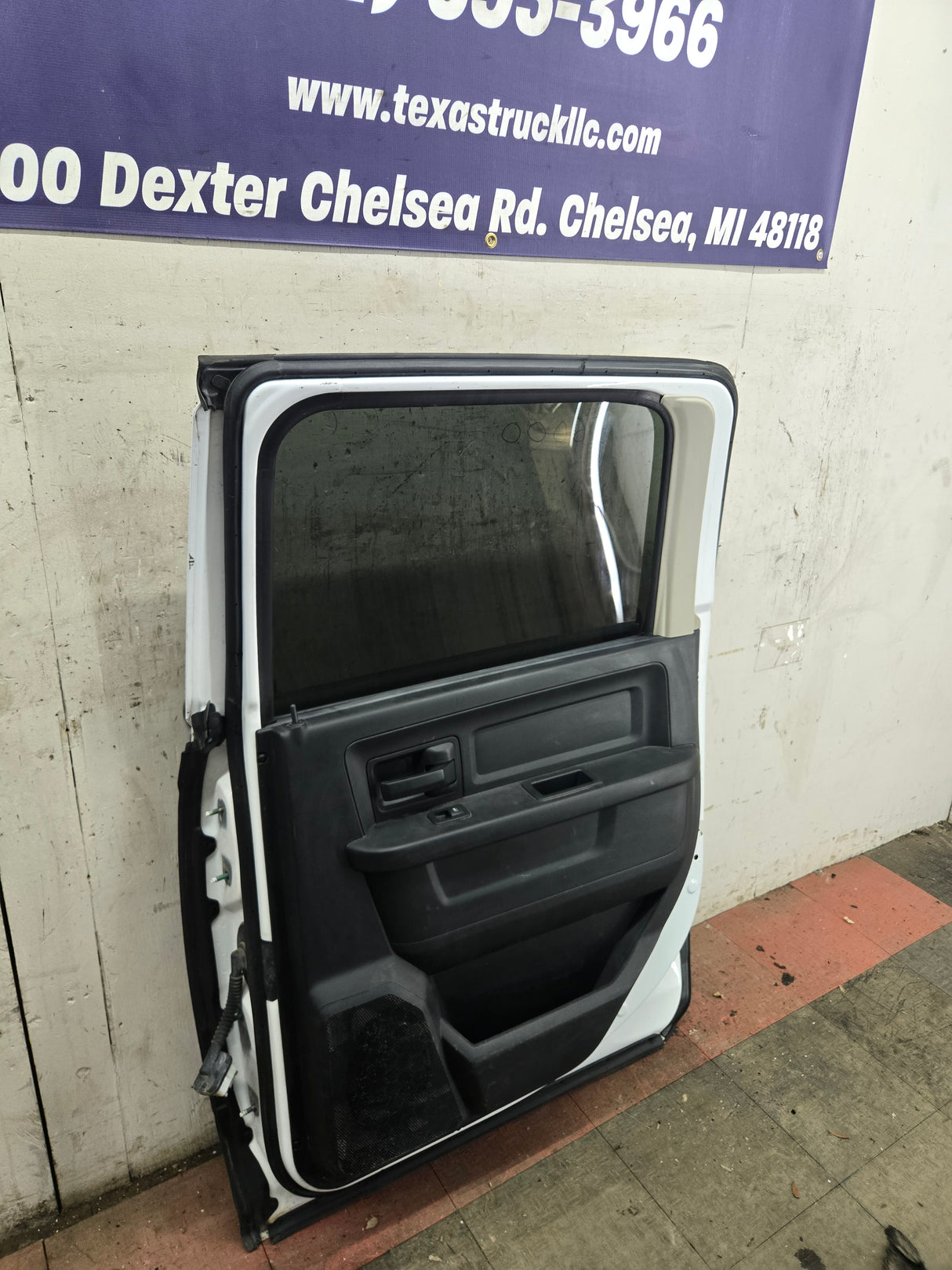 2009-2018 Dodge Ram 4th Gen RH Passenger Side Rear CREW Cab Door 1500 2500 3500 4500 5500 - White