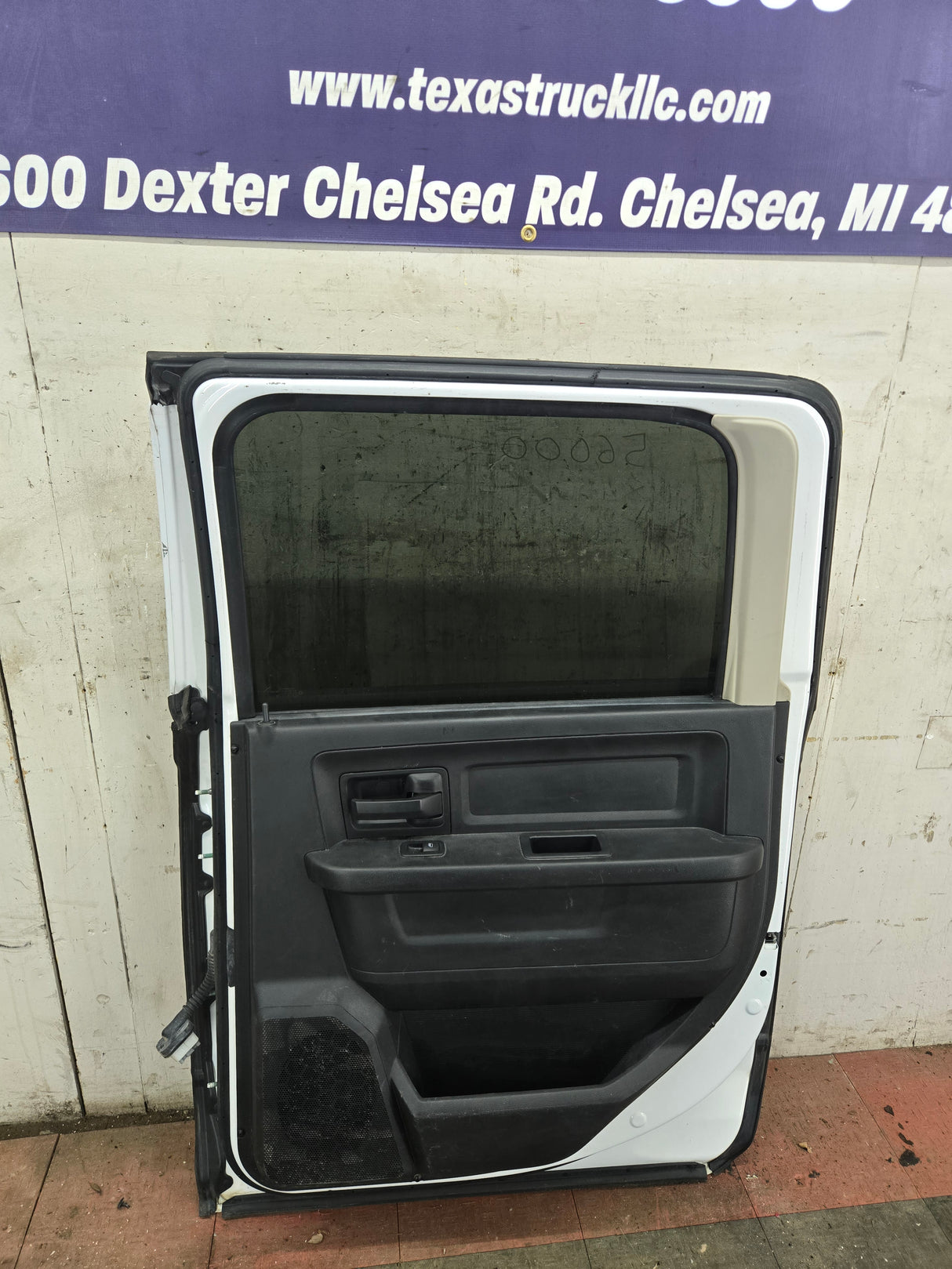 2009-2018 Dodge Ram 4th Gen RH Passenger Side Rear CREW Cab Door 1500 2500 3500 4500 5500 - White
