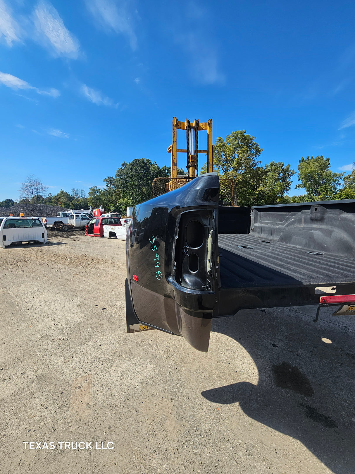 2009-2018 Dodge Ram 3500 4500 4th Gen Dually 8' Truck Truck Bed - Black & Brown
