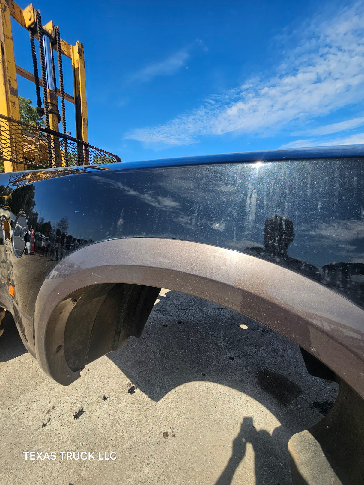 2009-2018 Dodge Ram 3500 4500 4th Gen Dually 8' Truck Truck Bed - Black & Brown