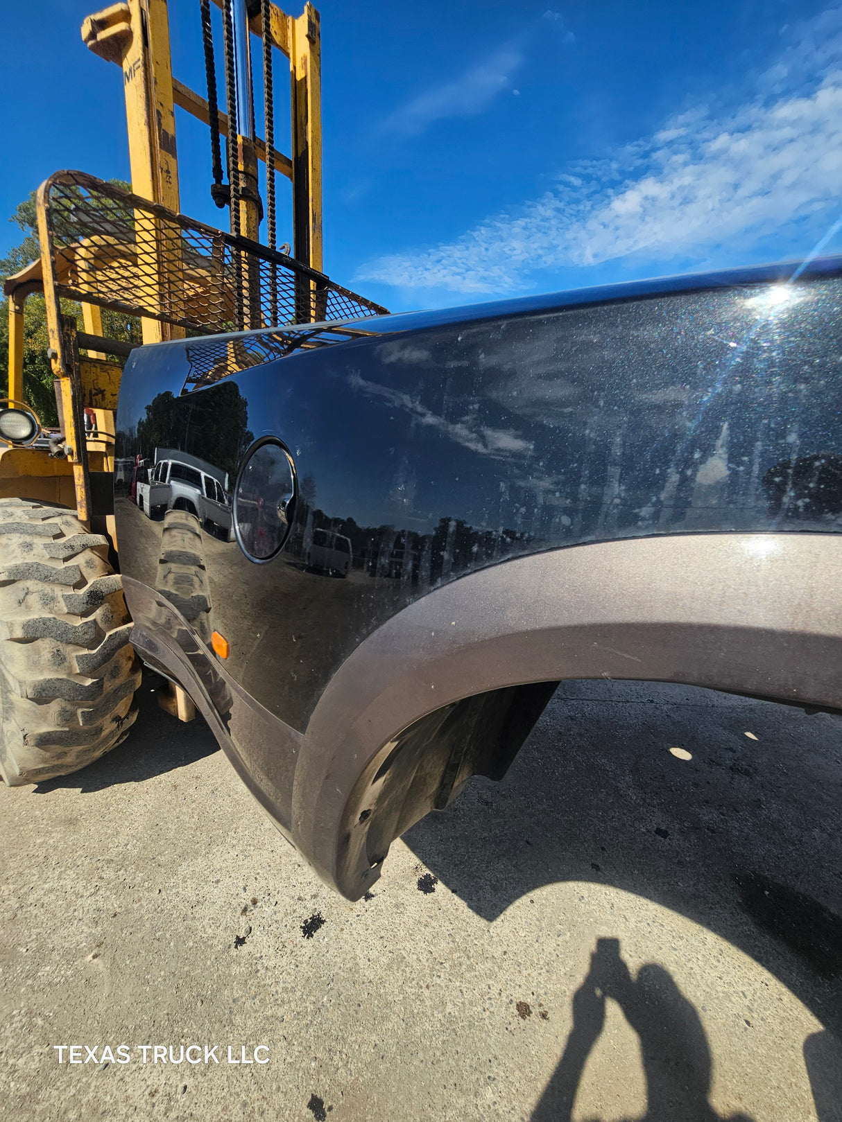 2009-2018 Dodge Ram 3500 4500 4th Gen Dually 8' Truck Truck Bed - Black & Brown