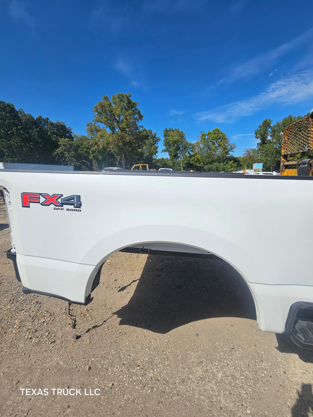 2023-2025 Ford F250 F350 Super Duty 6' 9" Short Truck Bed - Oxford White