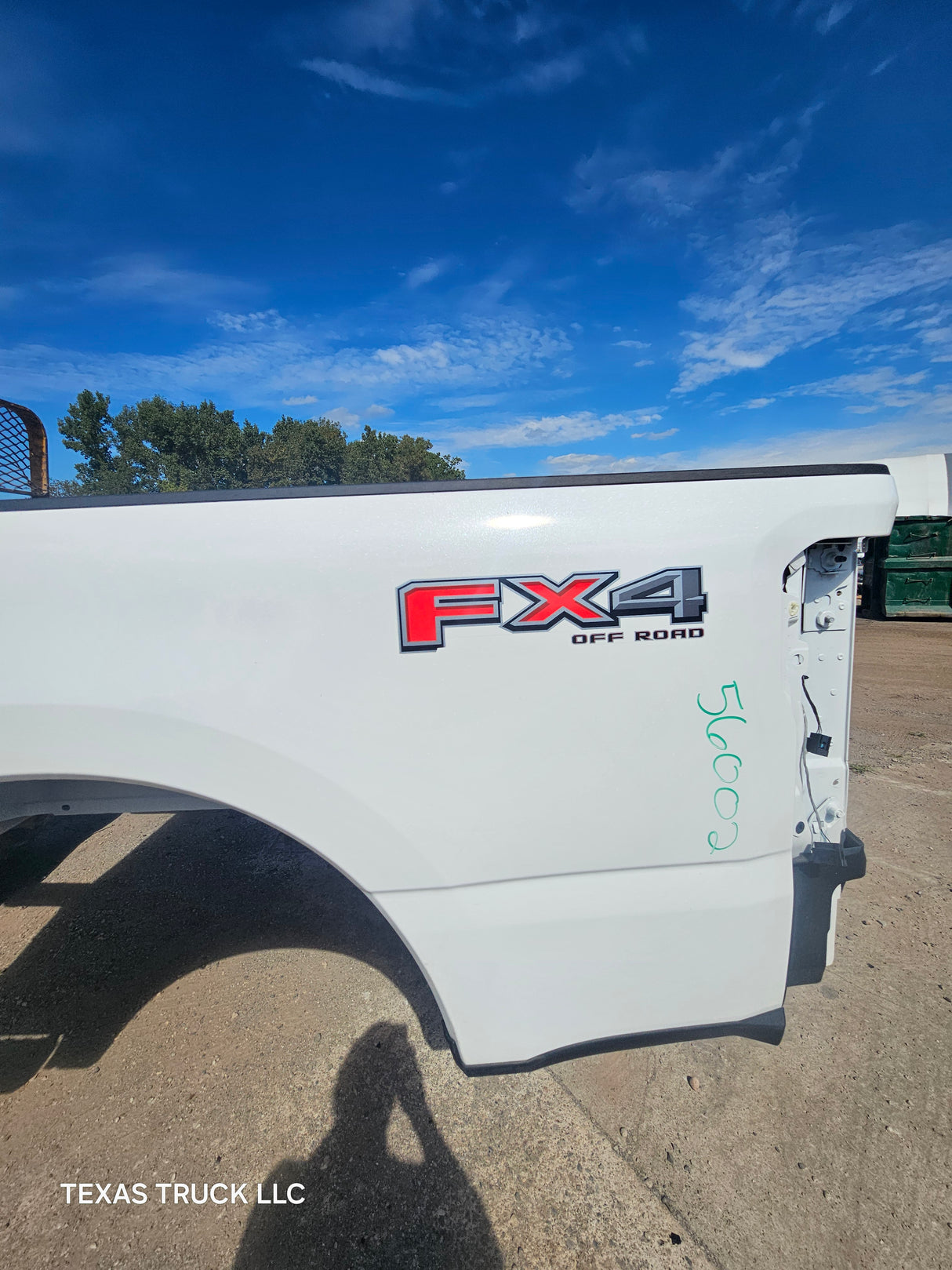 2023-2025 Ford F250 F350 Super Duty 6' 9" Short Truck Bed - Oxford White
