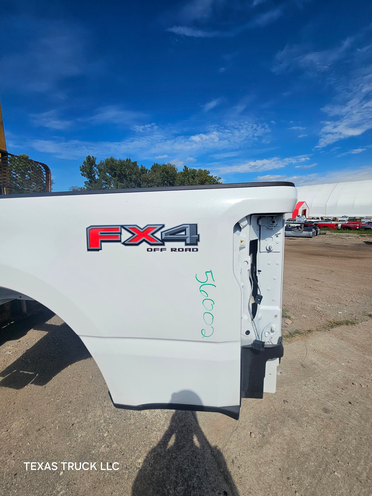 2023-2025 Ford F250 F350 Super Duty 6' 9" Short Truck Bed - Oxford White