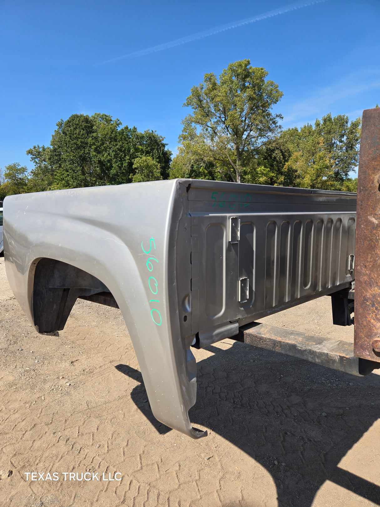 2004-2013 Chevrolet Colorado/ GMC Canyon Crew Cab Truck Bed - Silver/Tan
