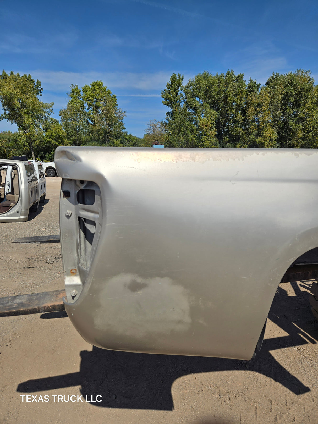 2004-2013 Chevrolet Colorado/ GMC Canyon Crew Cab Truck Bed - Silver/Tan