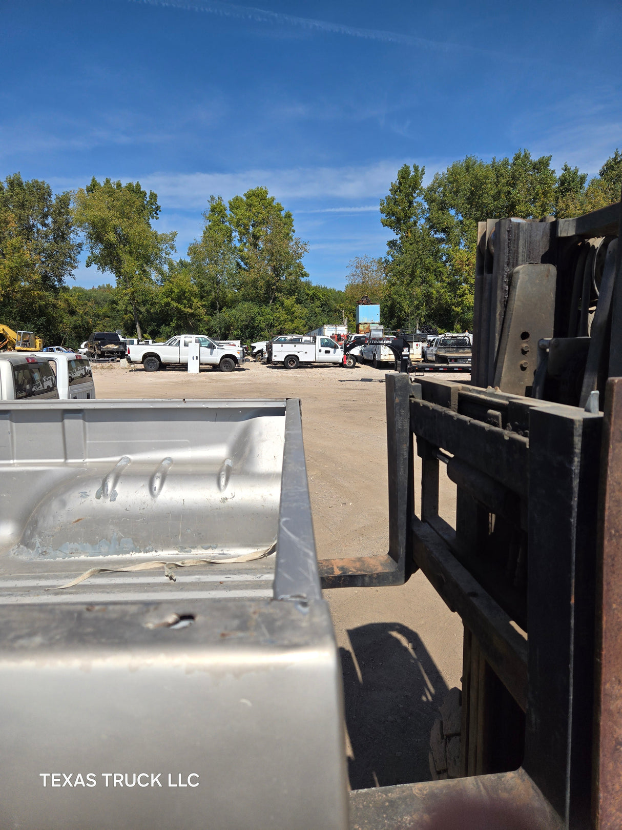 2004-2013 Chevrolet Colorado/ GMC Canyon Crew Cab Truck Bed - Silver/Tan