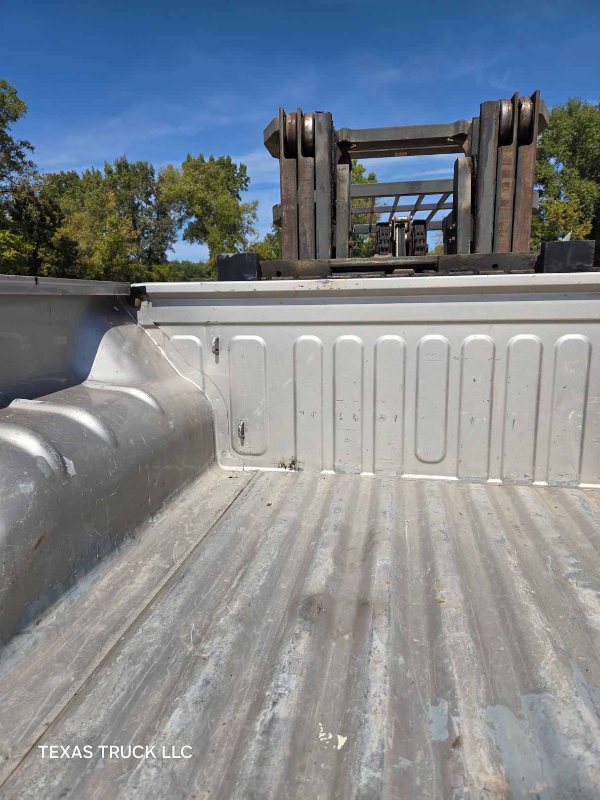 2004-2013 Chevrolet Colorado/ GMC Canyon Crew Cab Truck Bed - Silver/Tan