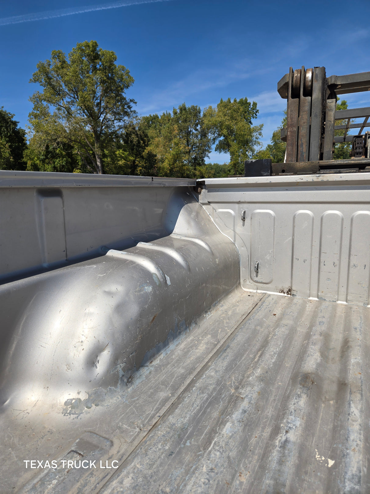 2004-2013 Chevrolet Colorado/ GMC Canyon Crew Cab Truck Bed - Silver/Tan