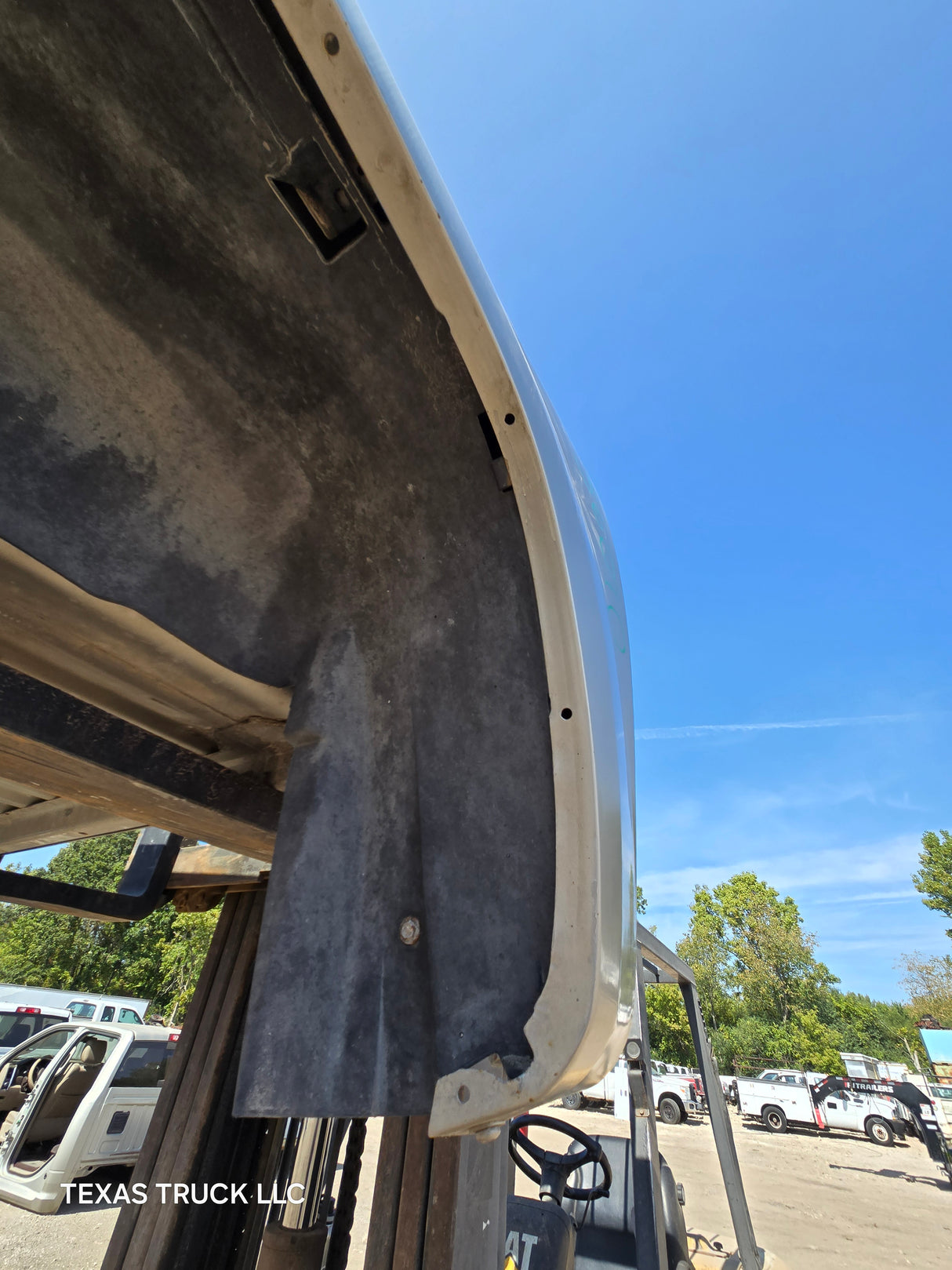 2004-2013 Chevrolet Colorado/ GMC Canyon Crew Cab Truck Bed - Silver/Tan