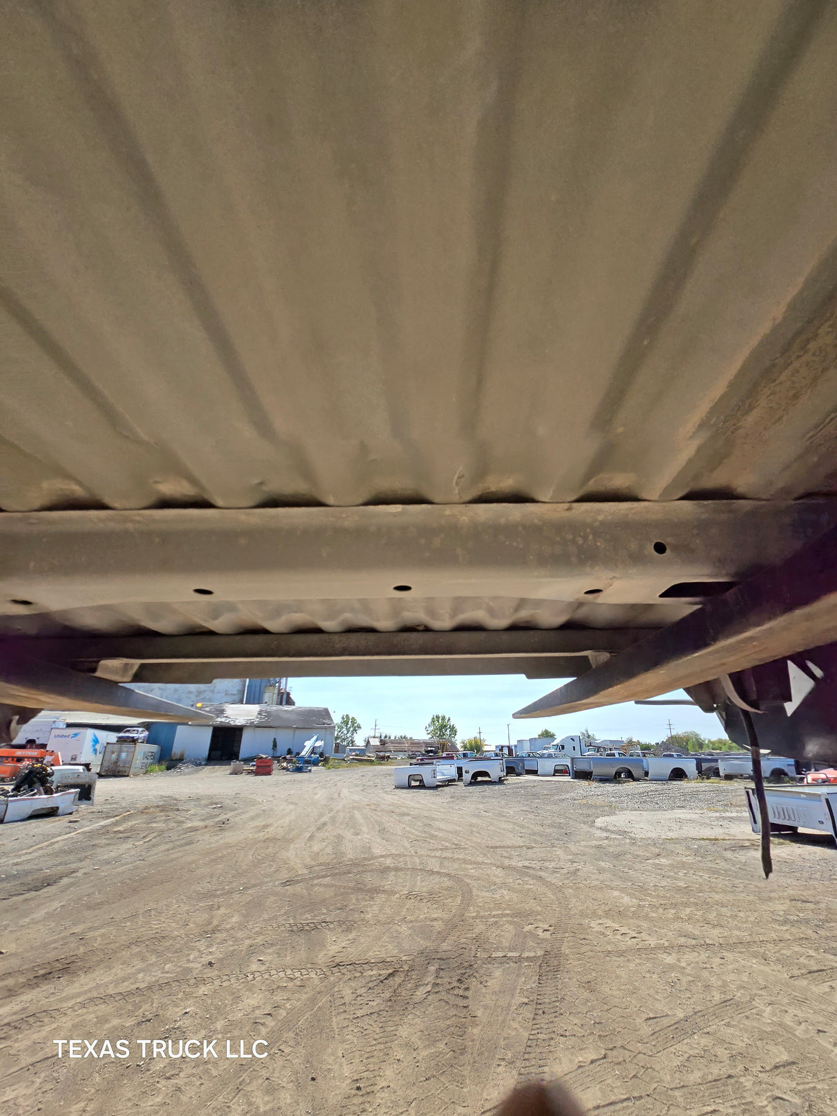 2004-2013 Chevrolet Colorado/ GMC Canyon Crew Cab Truck Bed - Silver/Tan