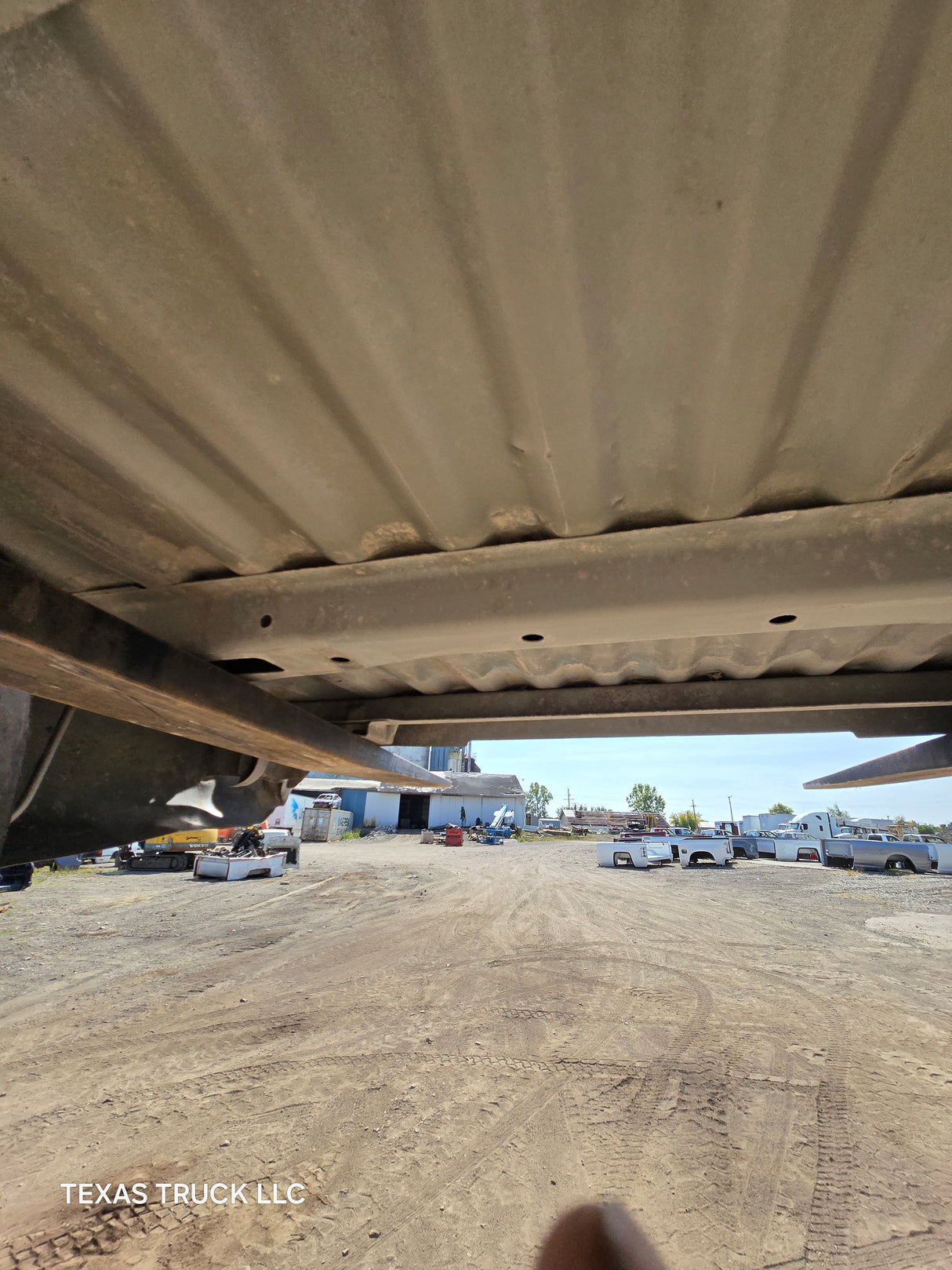 2004-2013 Chevrolet Colorado/ GMC Canyon Crew Cab Truck Bed - Silver/Tan