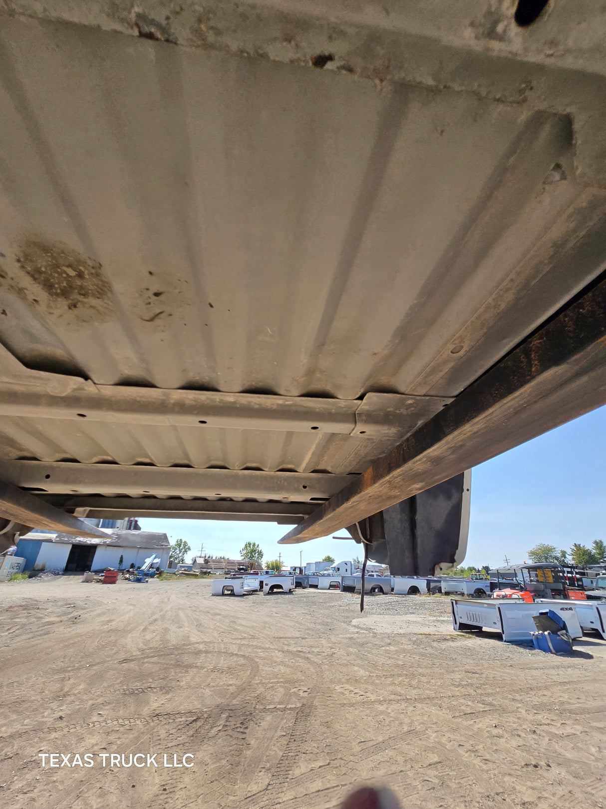 2004-2013 Chevrolet Colorado/ GMC Canyon Crew Cab Truck Bed - Silver/Tan