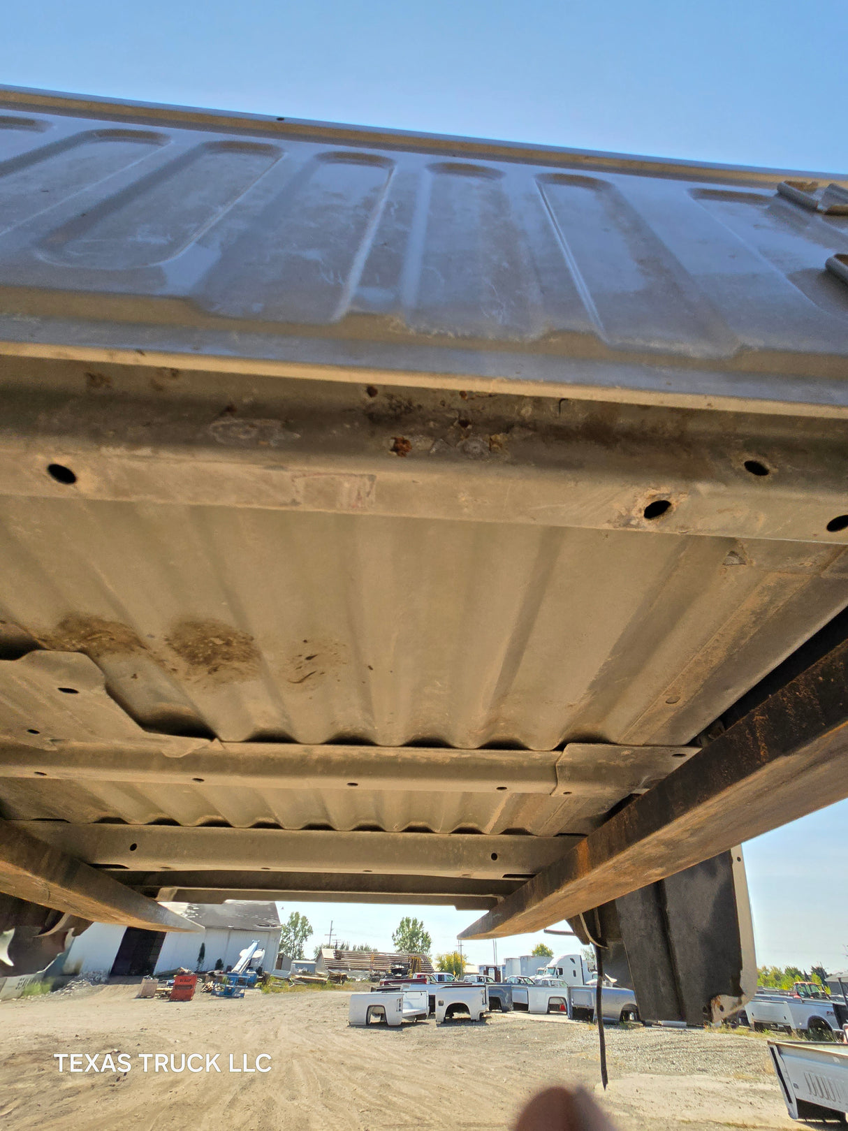 2004-2013 Chevrolet Colorado/ GMC Canyon Crew Cab Truck Bed - Silver/Tan