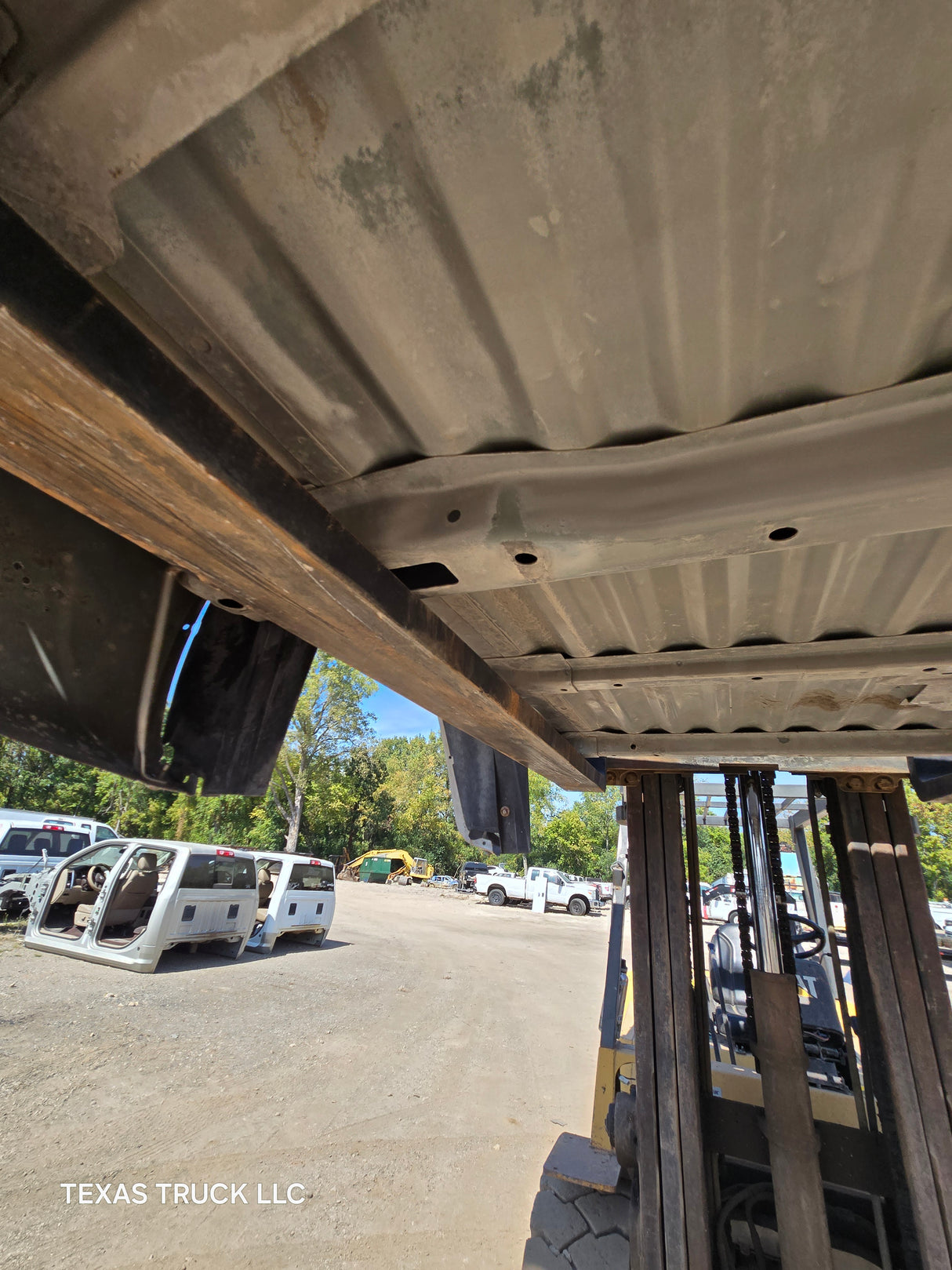 2004-2013 Chevrolet Colorado/ GMC Canyon Crew Cab Truck Bed - Silver/Tan