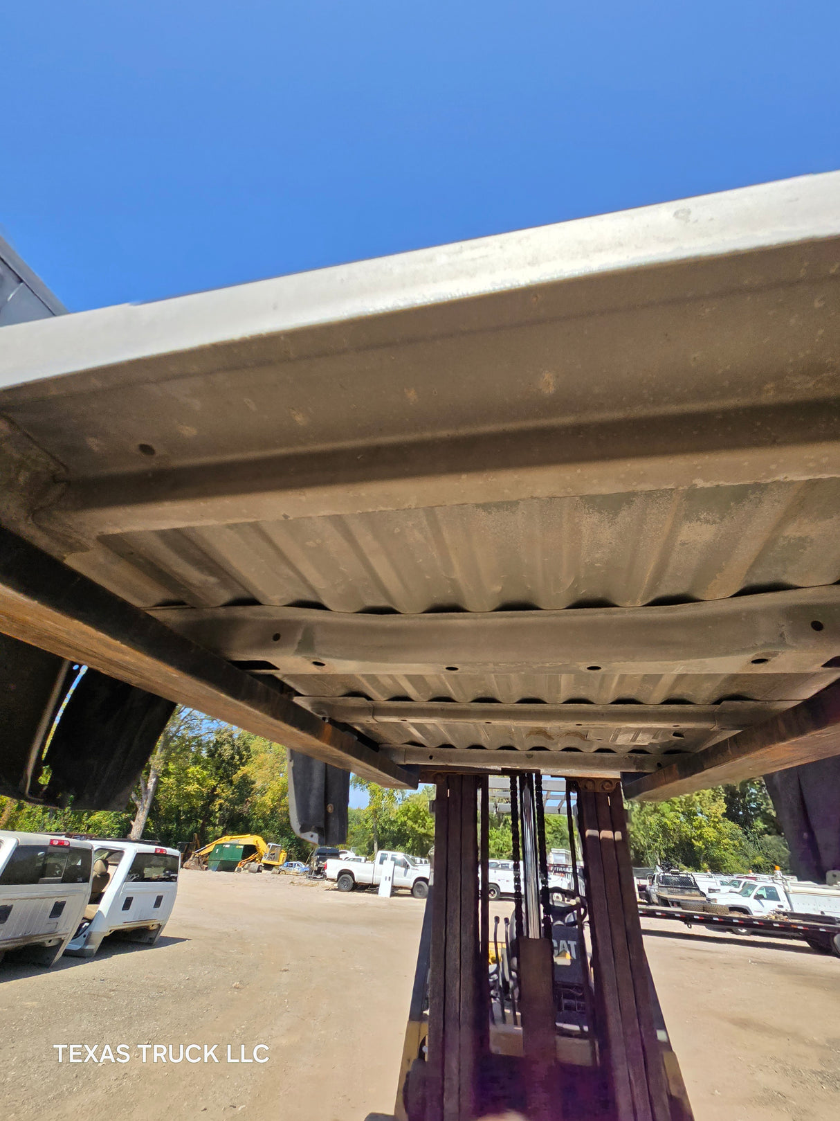 2004-2013 Chevrolet Colorado/ GMC Canyon Crew Cab Truck Bed - Silver/Tan