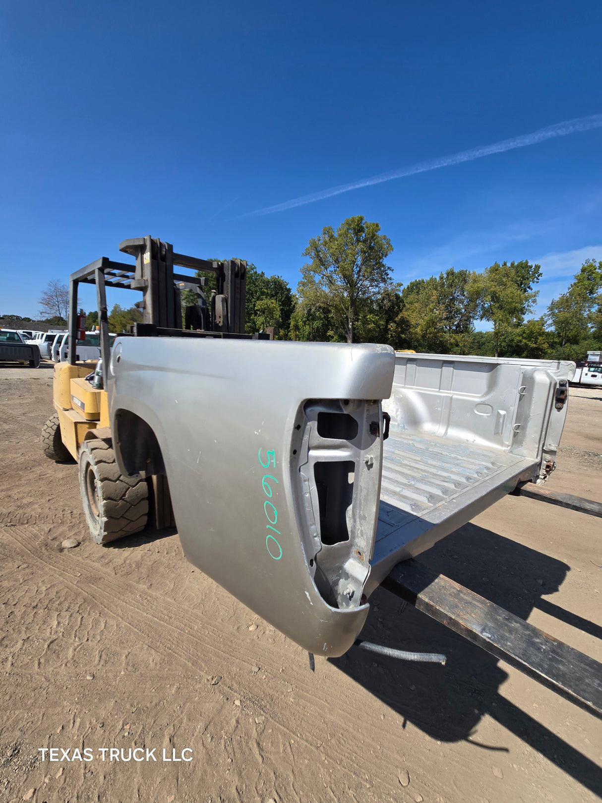 2004-2013 Chevrolet Colorado/ GMC Canyon Crew Cab Truck Bed - Silver/Tan