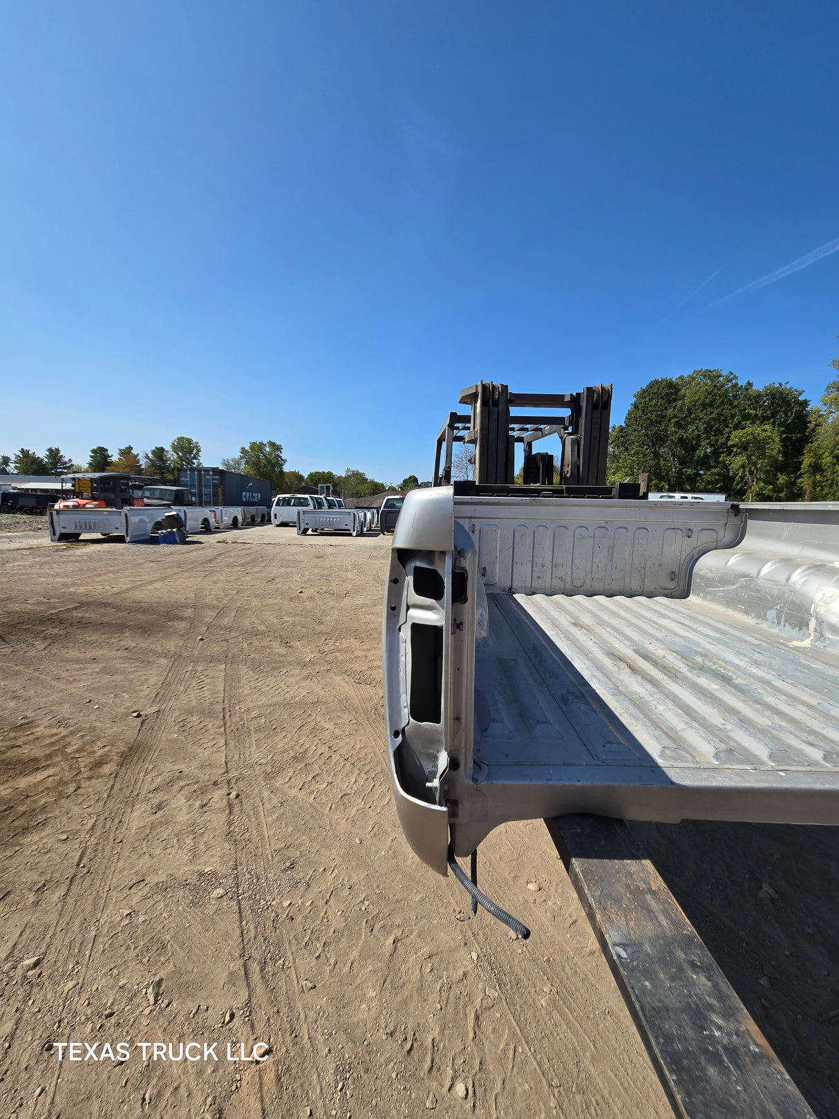 2004-2013 Chevrolet Colorado/ GMC Canyon Crew Cab Truck Bed - Silver/Tan