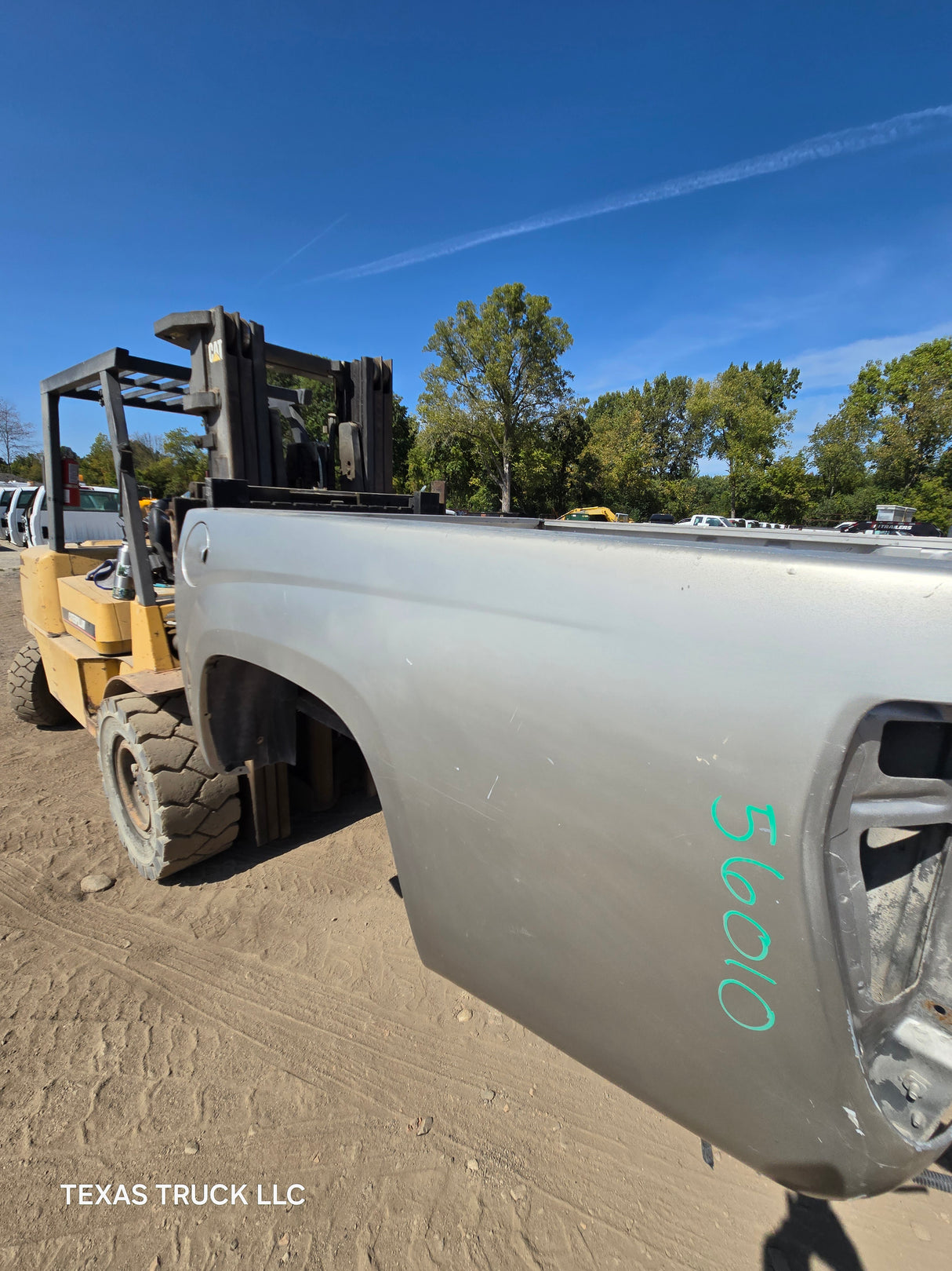 2004-2013 Chevrolet Colorado/ GMC Canyon Crew Cab Truck Bed - Silver/Tan