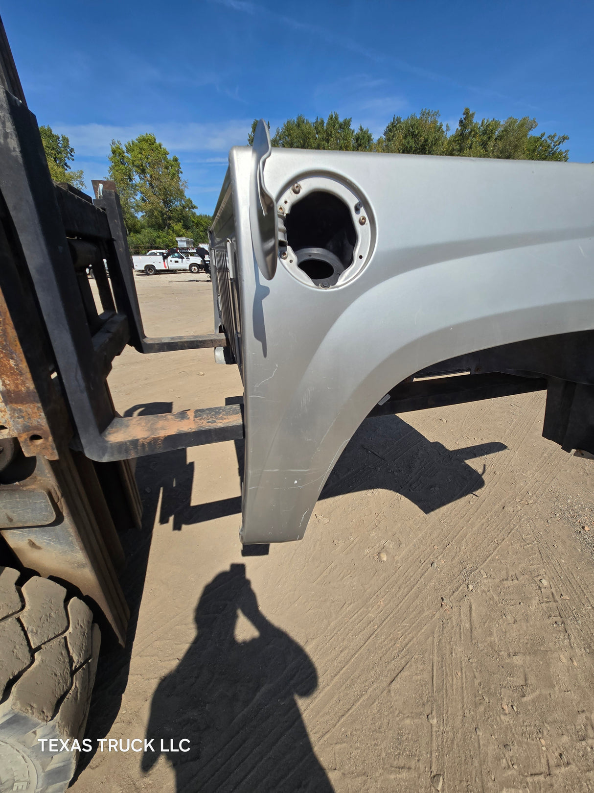 2004-2013 Chevrolet Colorado/ GMC Canyon Crew Cab Truck Bed - Silver/Tan