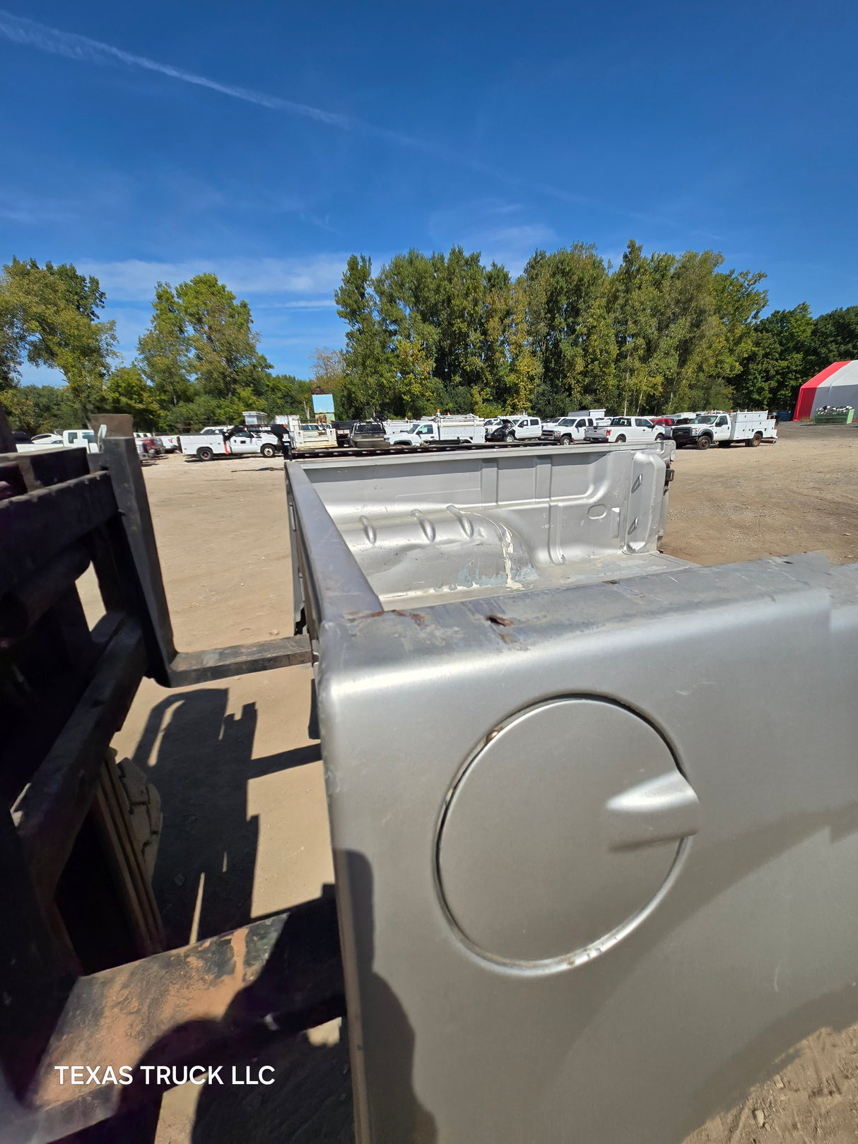 2004-2013 Chevrolet Colorado/ GMC Canyon Crew Cab Truck Bed - Silver/Tan