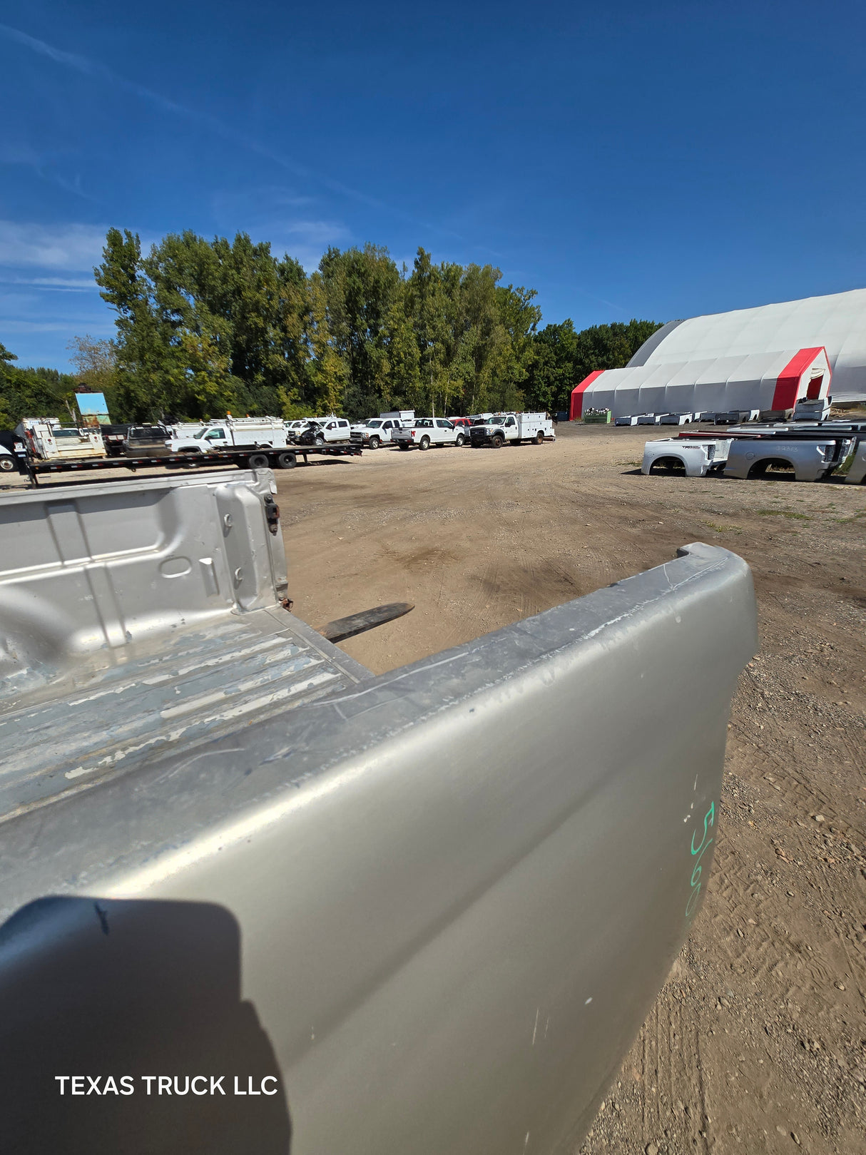 2004-2013 Chevrolet Colorado/ GMC Canyon Crew Cab Truck Bed - Silver/Tan