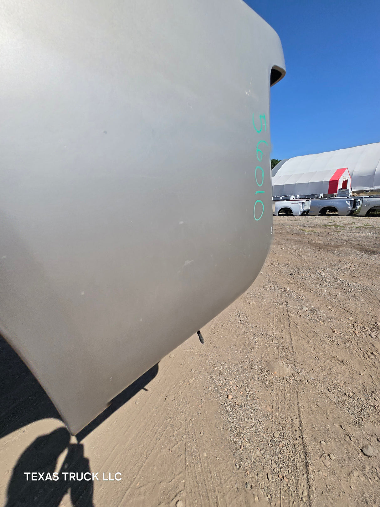 2004-2013 Chevrolet Colorado/ GMC Canyon Crew Cab Truck Bed - Silver/Tan