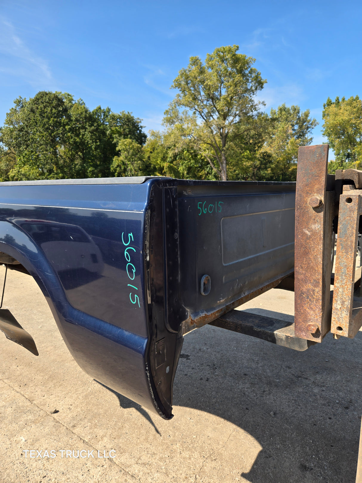 1999-2010 Ford Super Duty F250 F350 6' 9" Short Truck Bed - Blue