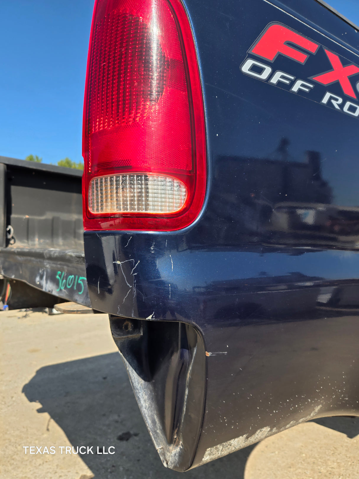 1999-2010 Ford Super Duty F250 F350 6' 9" Short Truck Bed - Blue