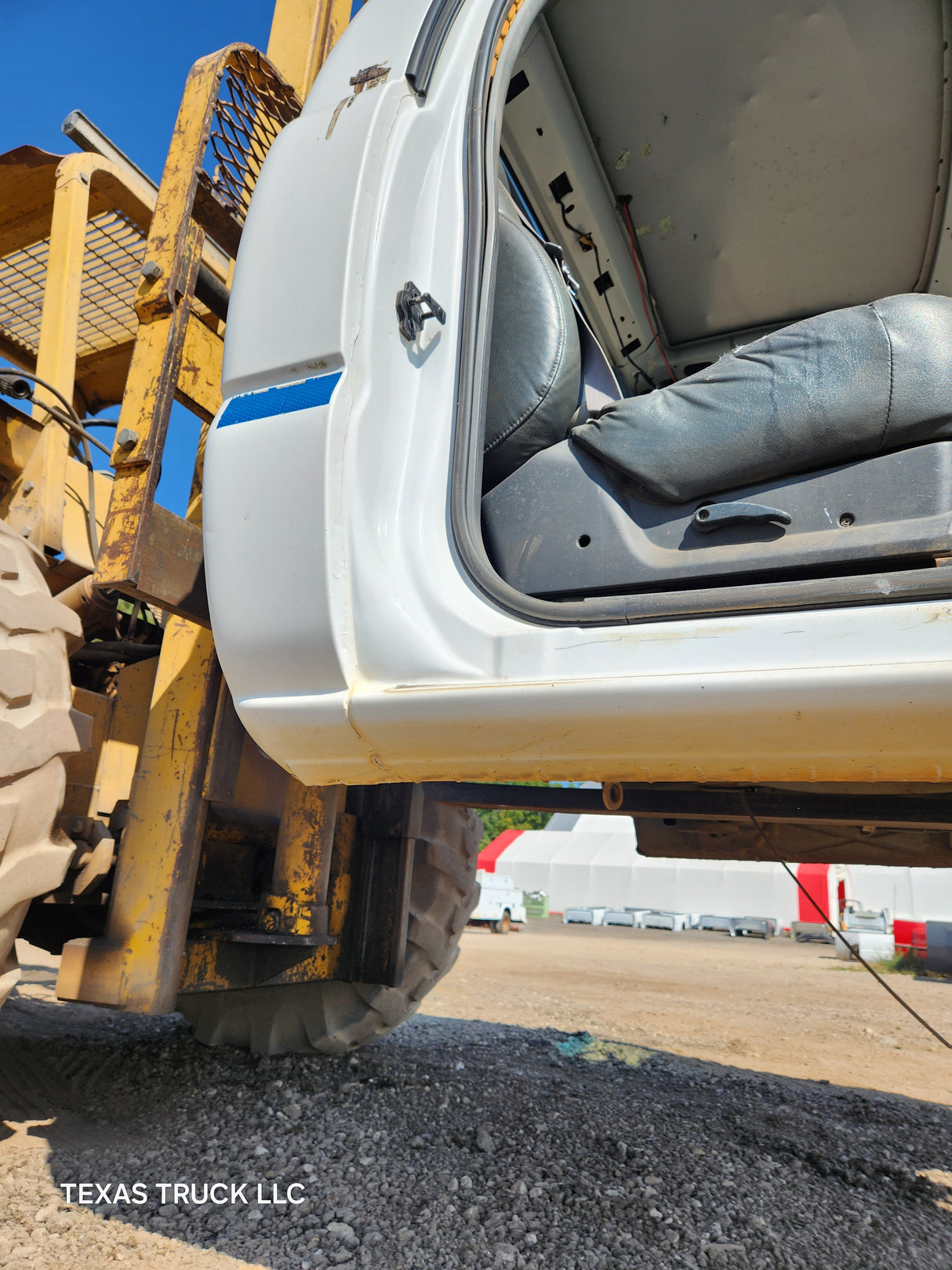 1999-2007 Chevrolet Silverado / GMC Sierra 1500 2500 HD 3500HD Regular Cab Body